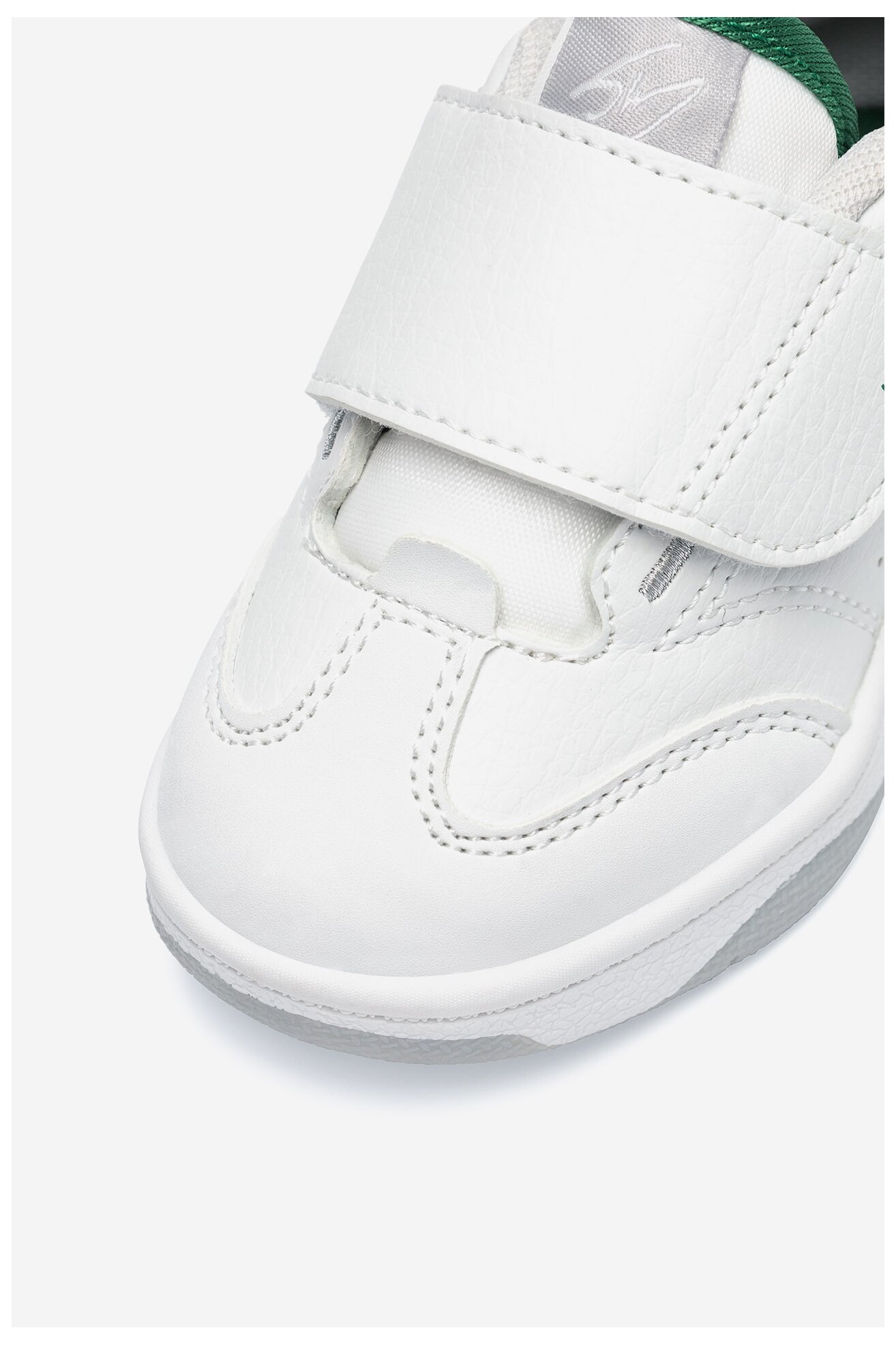 Obuwie sportowe SHAQ FORTUNE AQ95012T-WG Biały