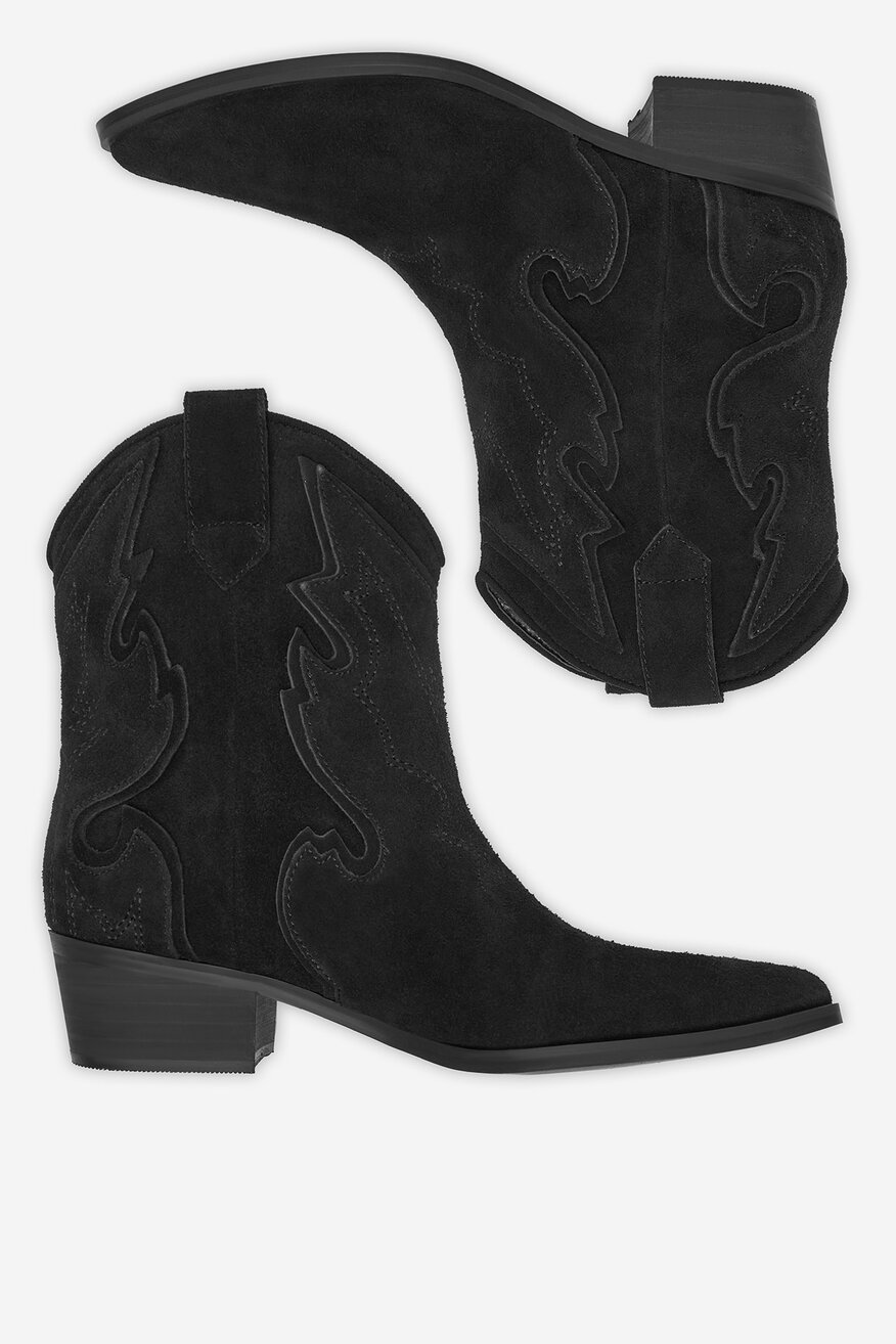 
                Боти DeeZee ЧЕРЕН - 5904410839203