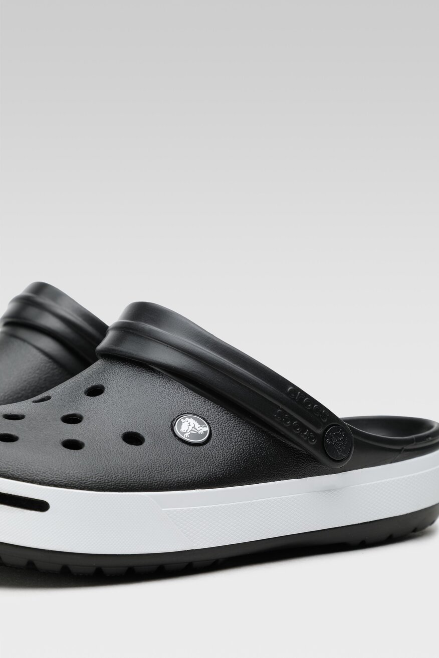 
                Папуче за базен Crocs CRNA - 5903698873589