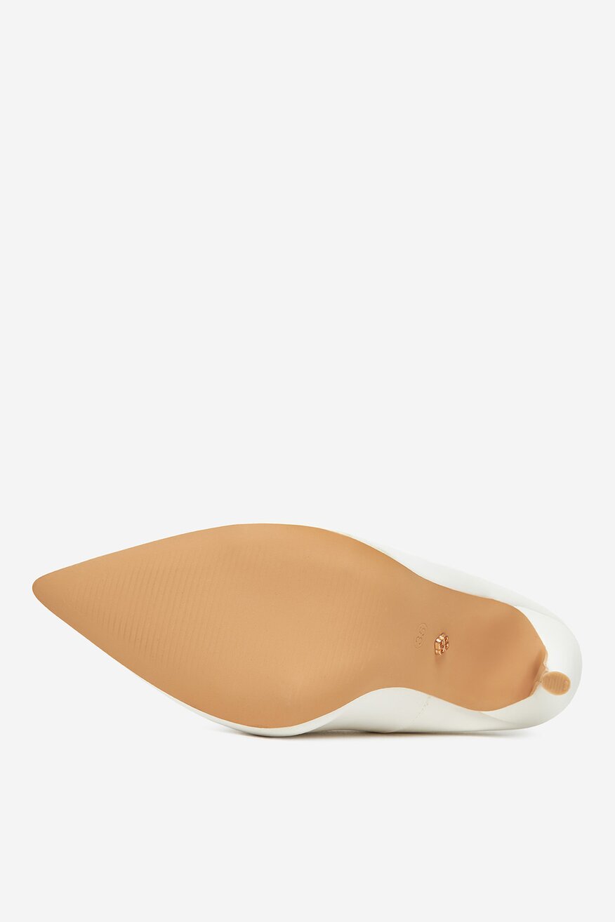 
                Körömcipő DeeZee FEHÉR - 5906751110744