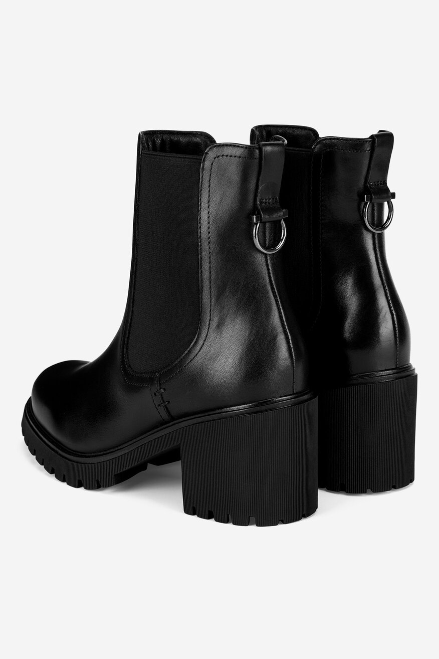 
                Kratke čizme Lasocki CRNA - 5903419358654