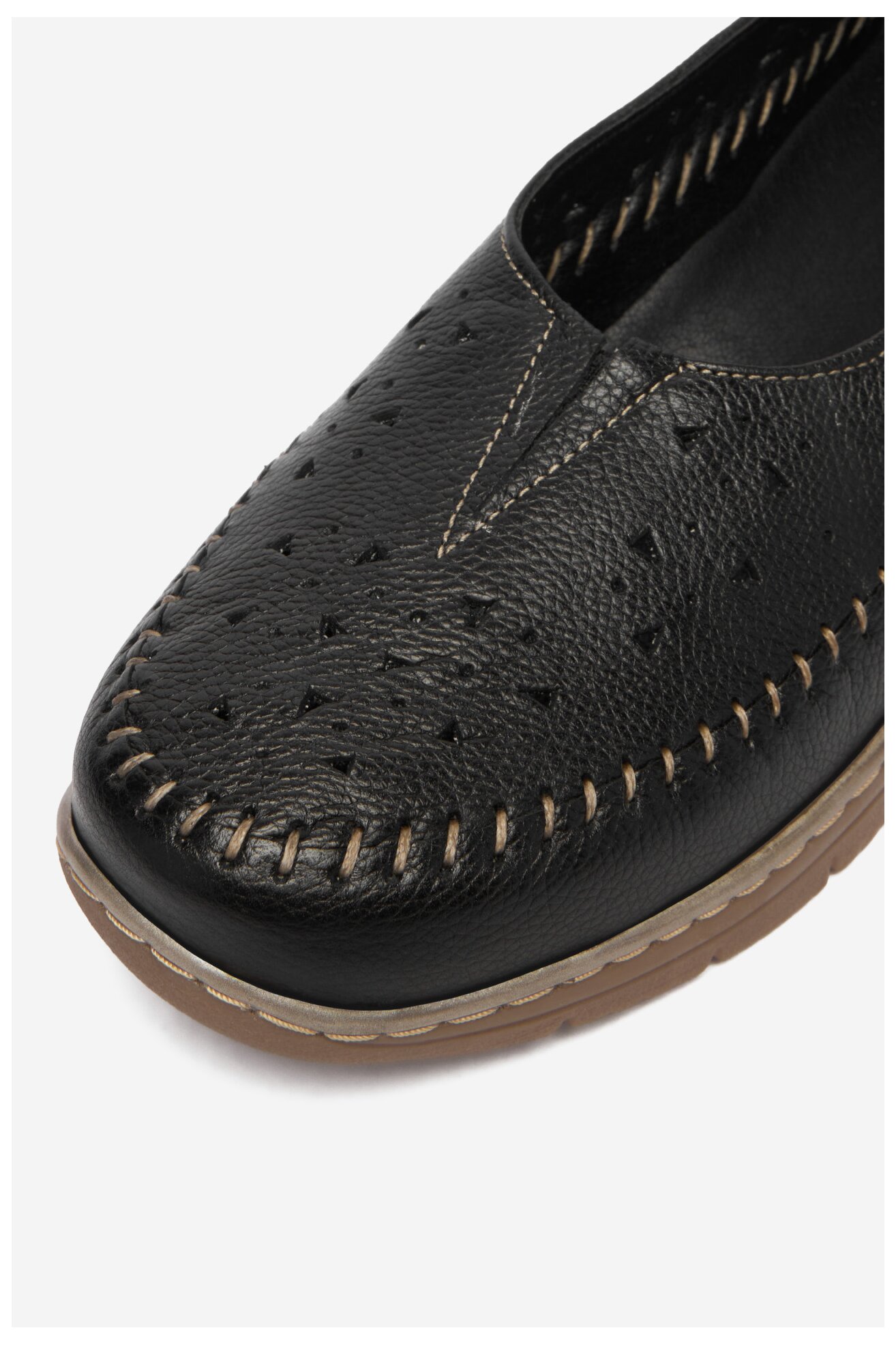 Półbuty Go Soft CEO-WI23-REBECA-23 Czarny