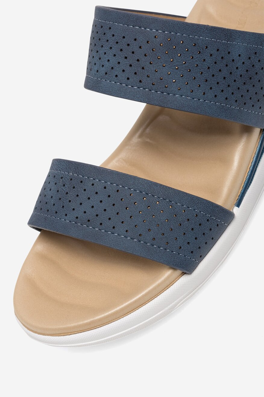 
                Flip-flop Clara Barson SÖTÉTKÉK - 5905588586906