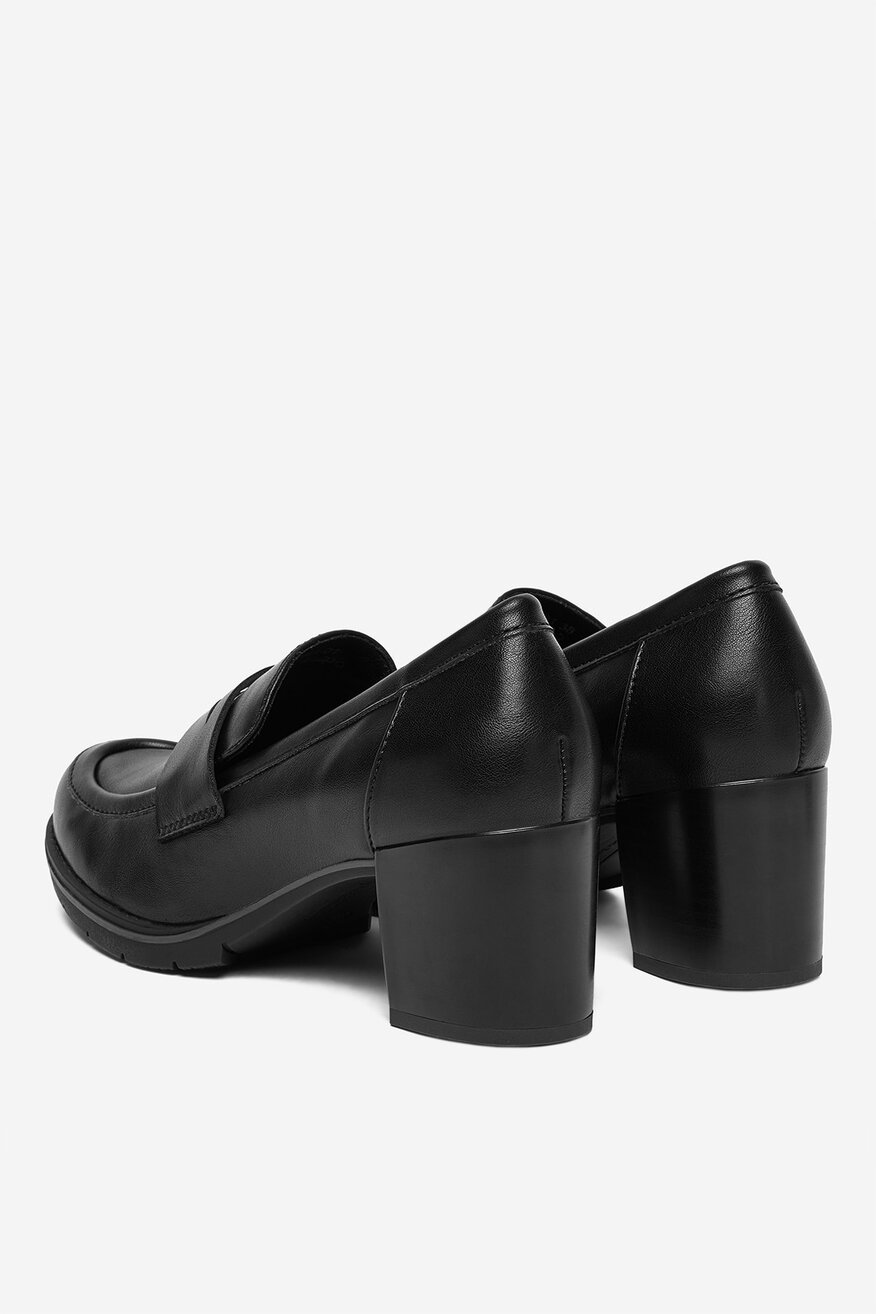 Clara Barson - Loafersy na obcasie - 5906751353332