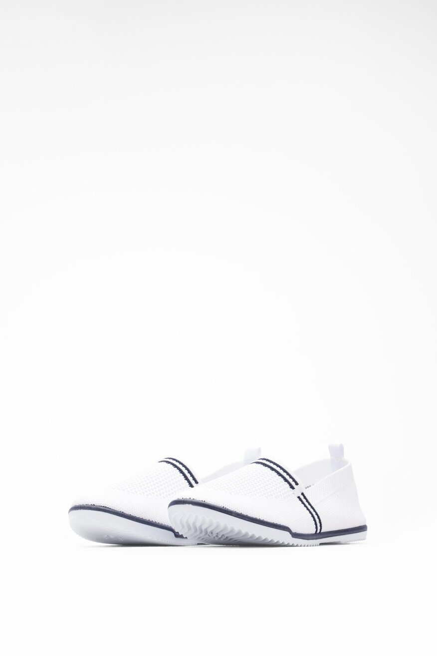 
                Bassano - Trampki ażurowe białe - 5903698357003