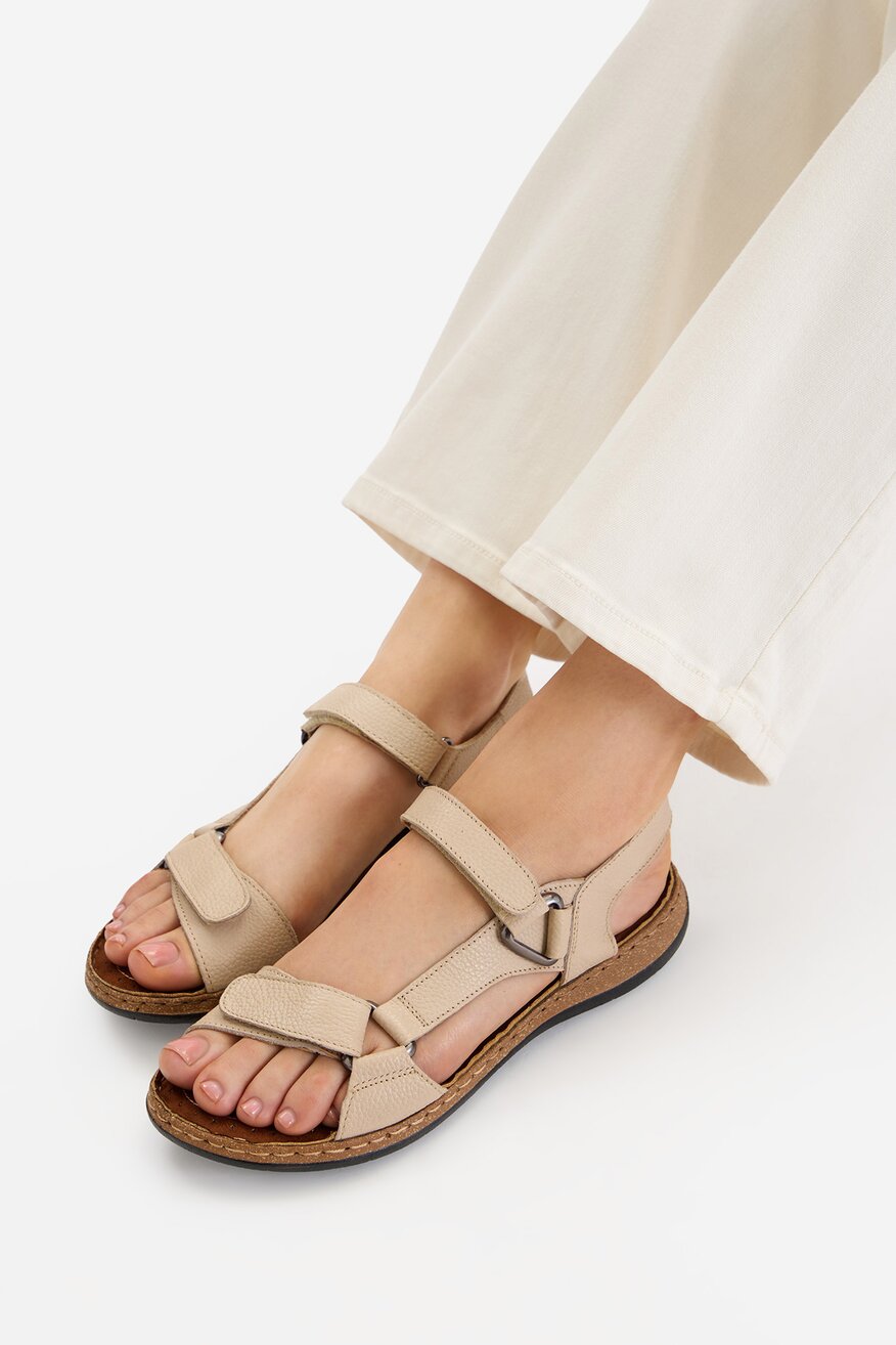 
                Сандали Go Soft БЕЖОВ - 5906751843499