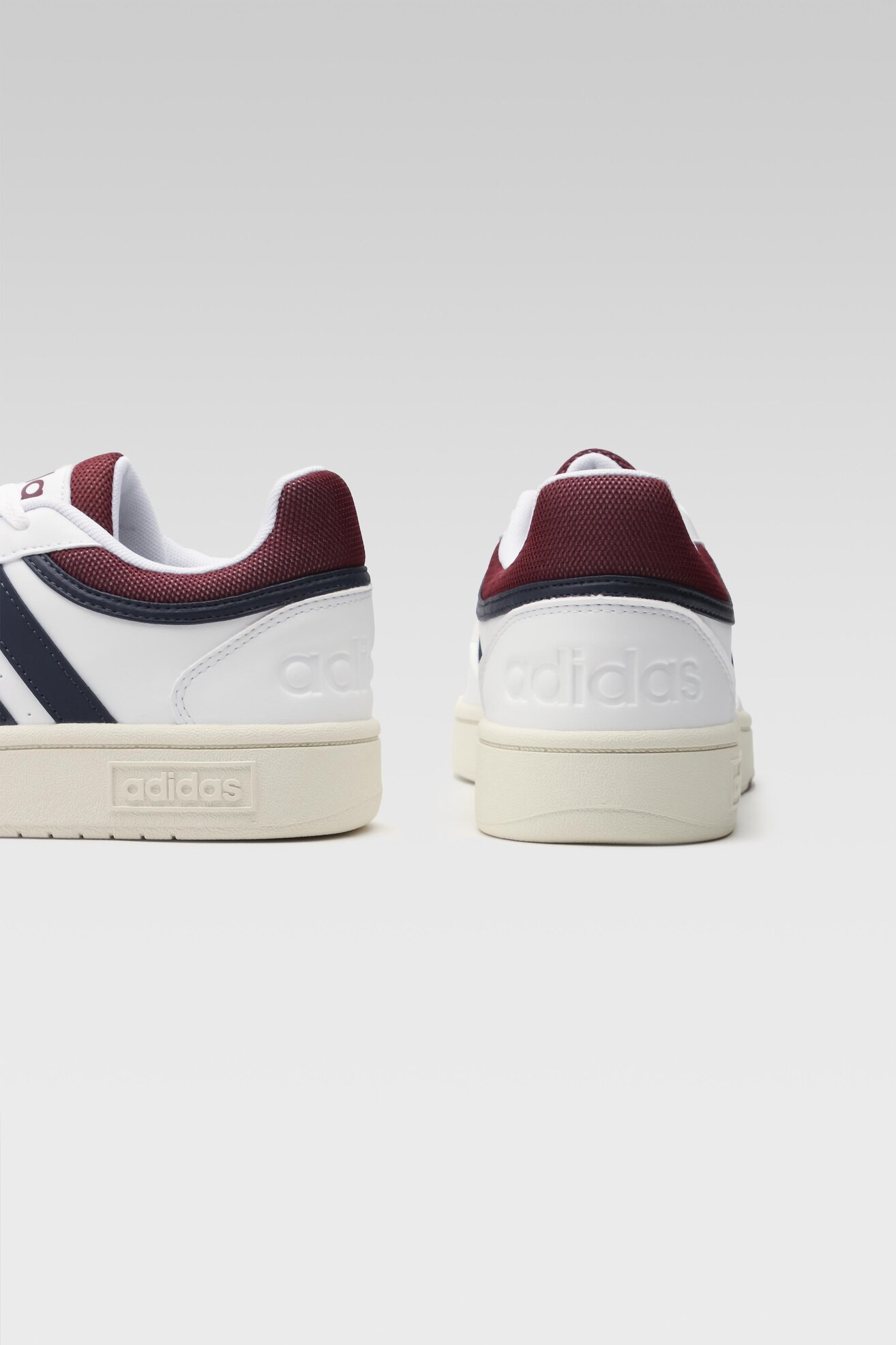 Obuwie sportowe adidas HOOPS 3.0 HP7944 Biały