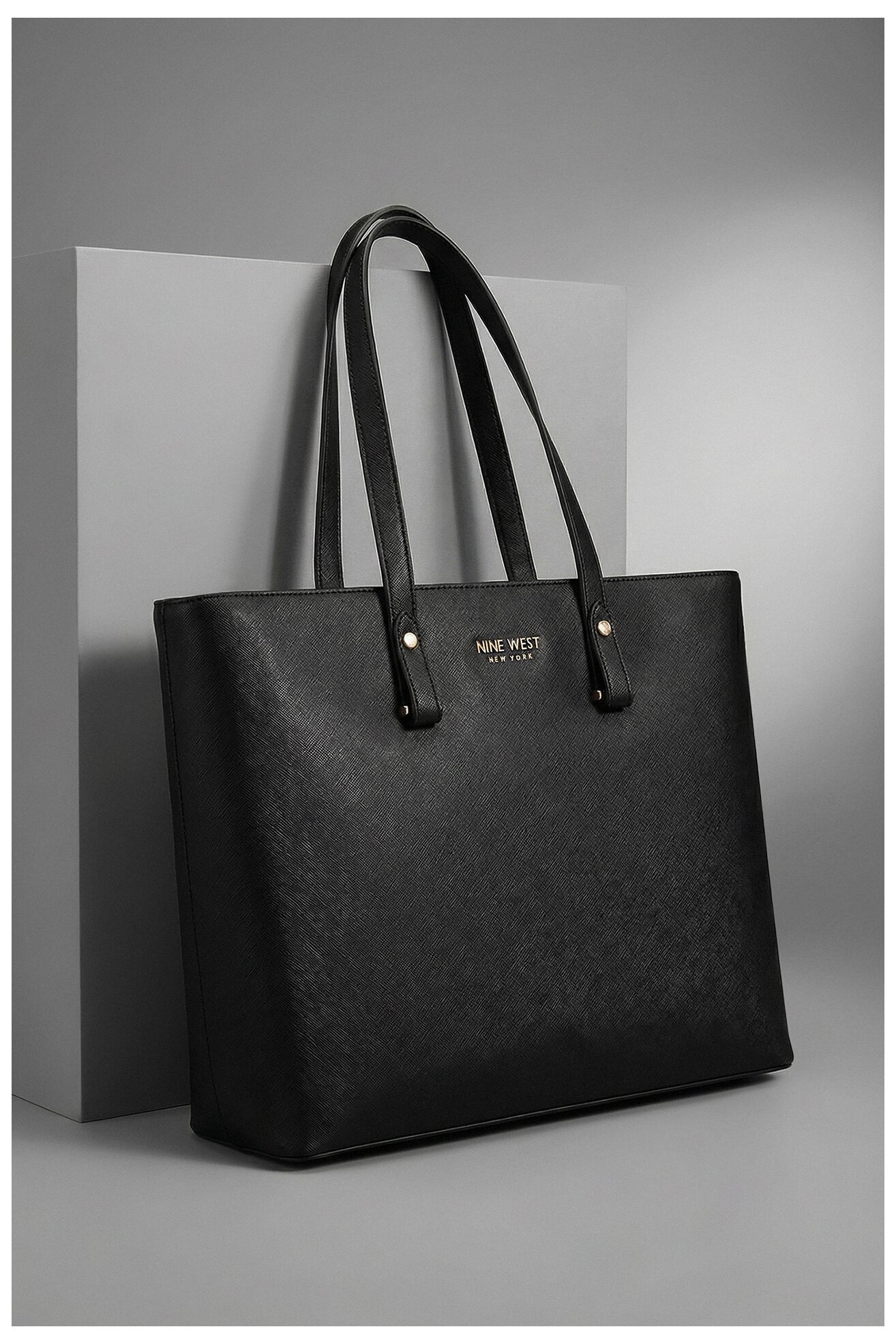 Дамска чанта NINE WEST CEO-MIA-S211024-9 ЧЕРЕН