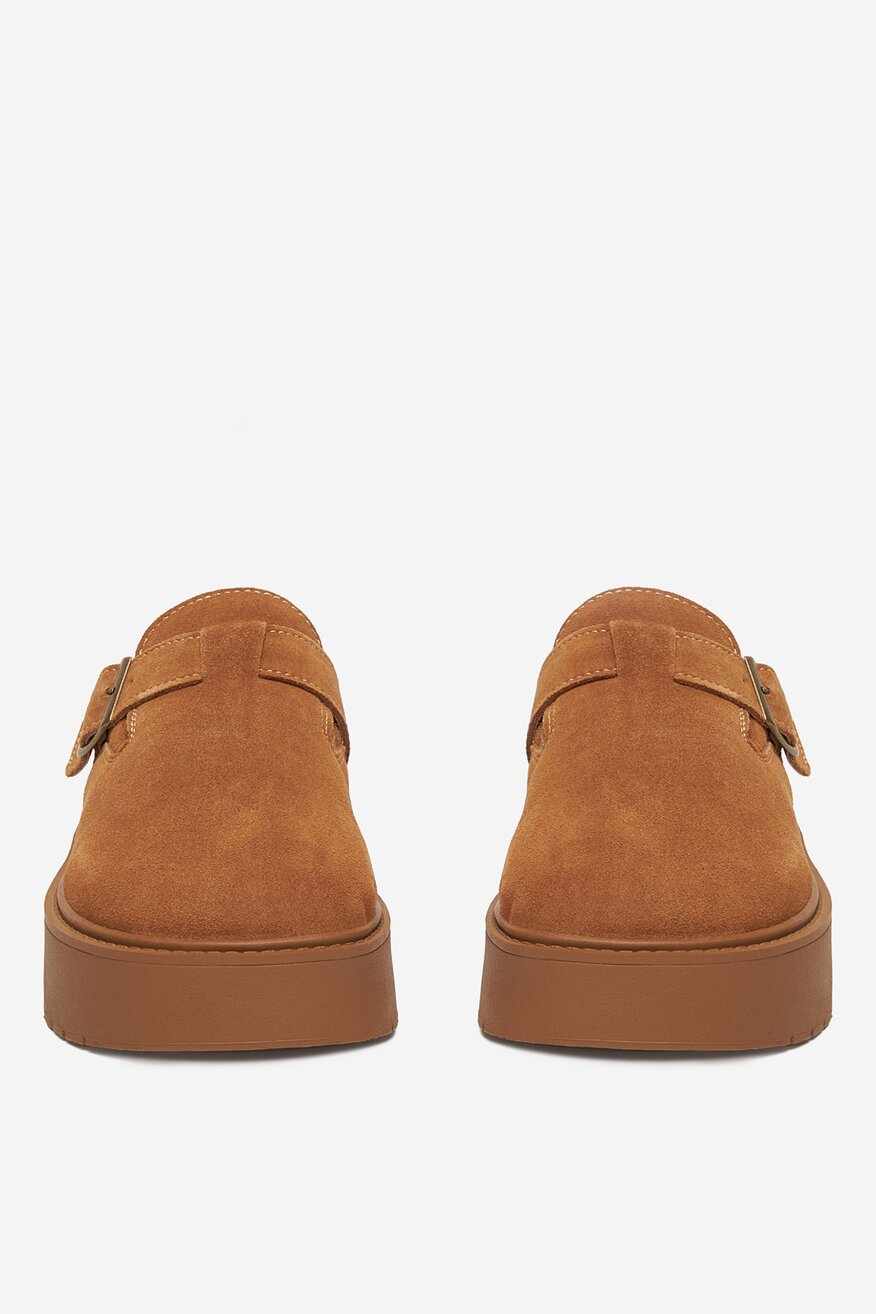 
                Половинки обувки Badura КАМЕЛ - 5906751370902