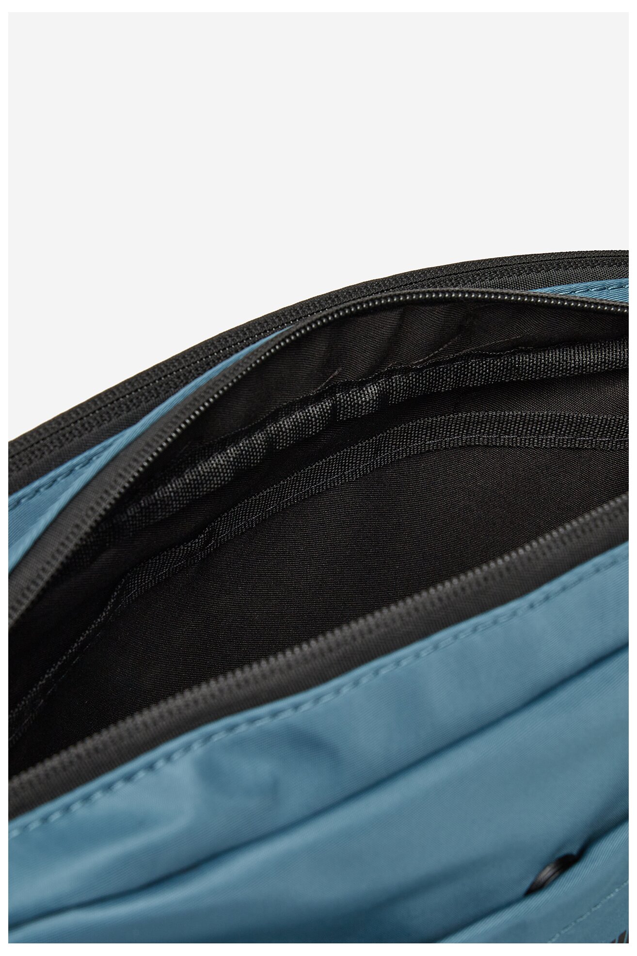 Férfi táska QUIKSILVER QUIC-M-005-07 KÉK