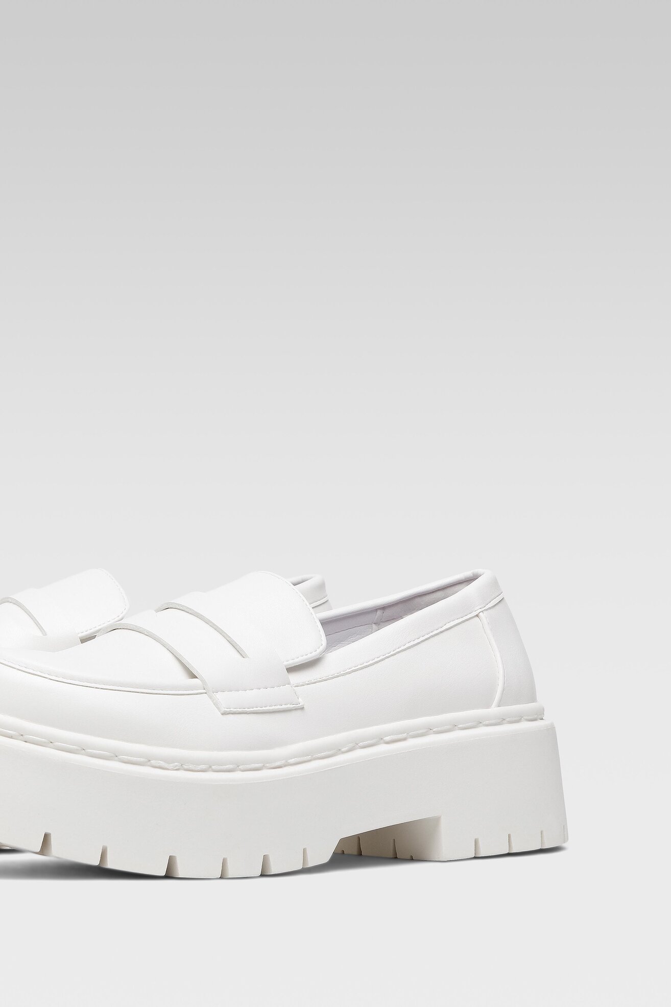 Mokasyn DeeZee H13123D-3 Biały