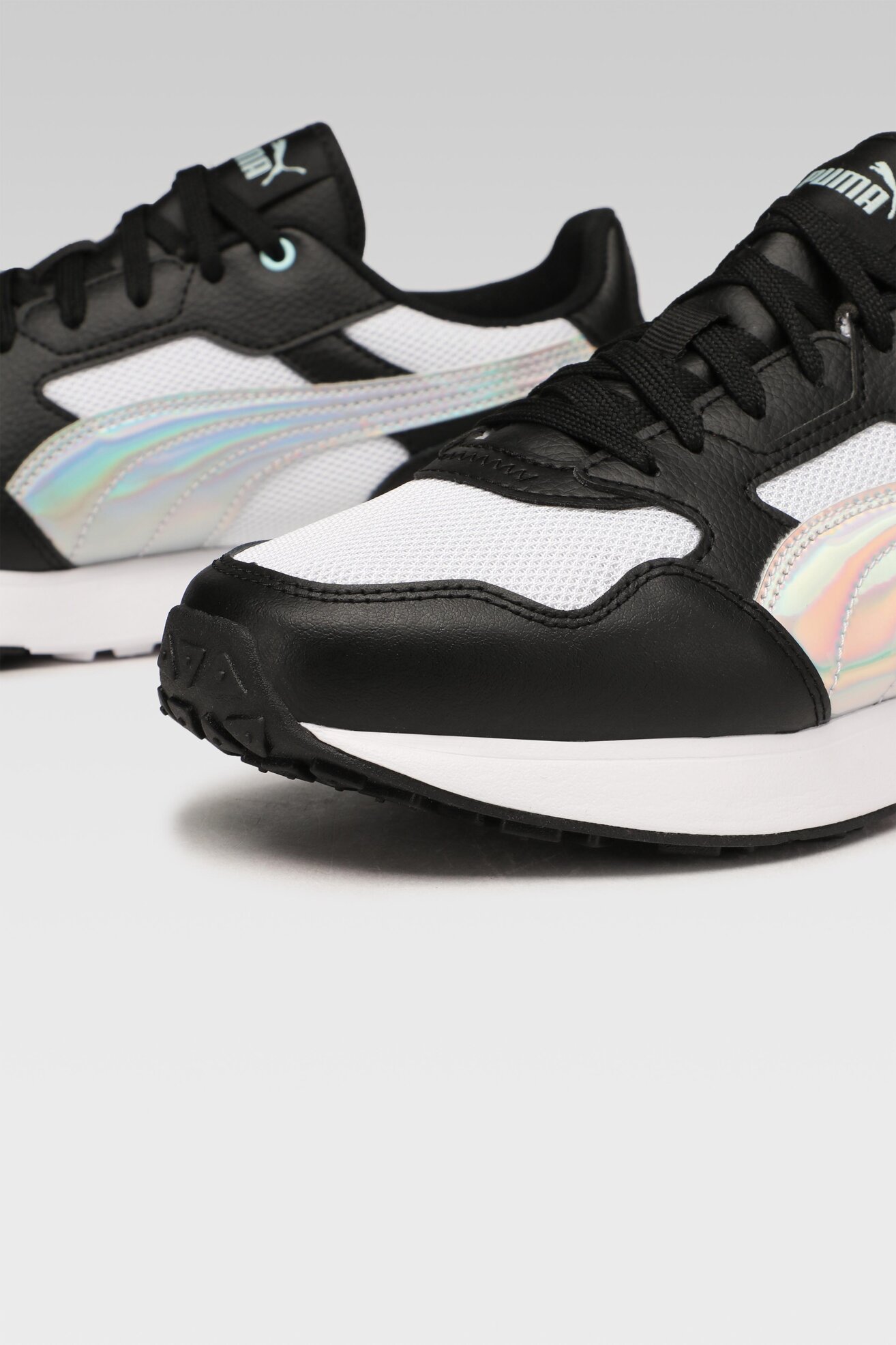 Obuwie sportowe Puma R78 FUTR IRI WMN`S 37546603 Czarny