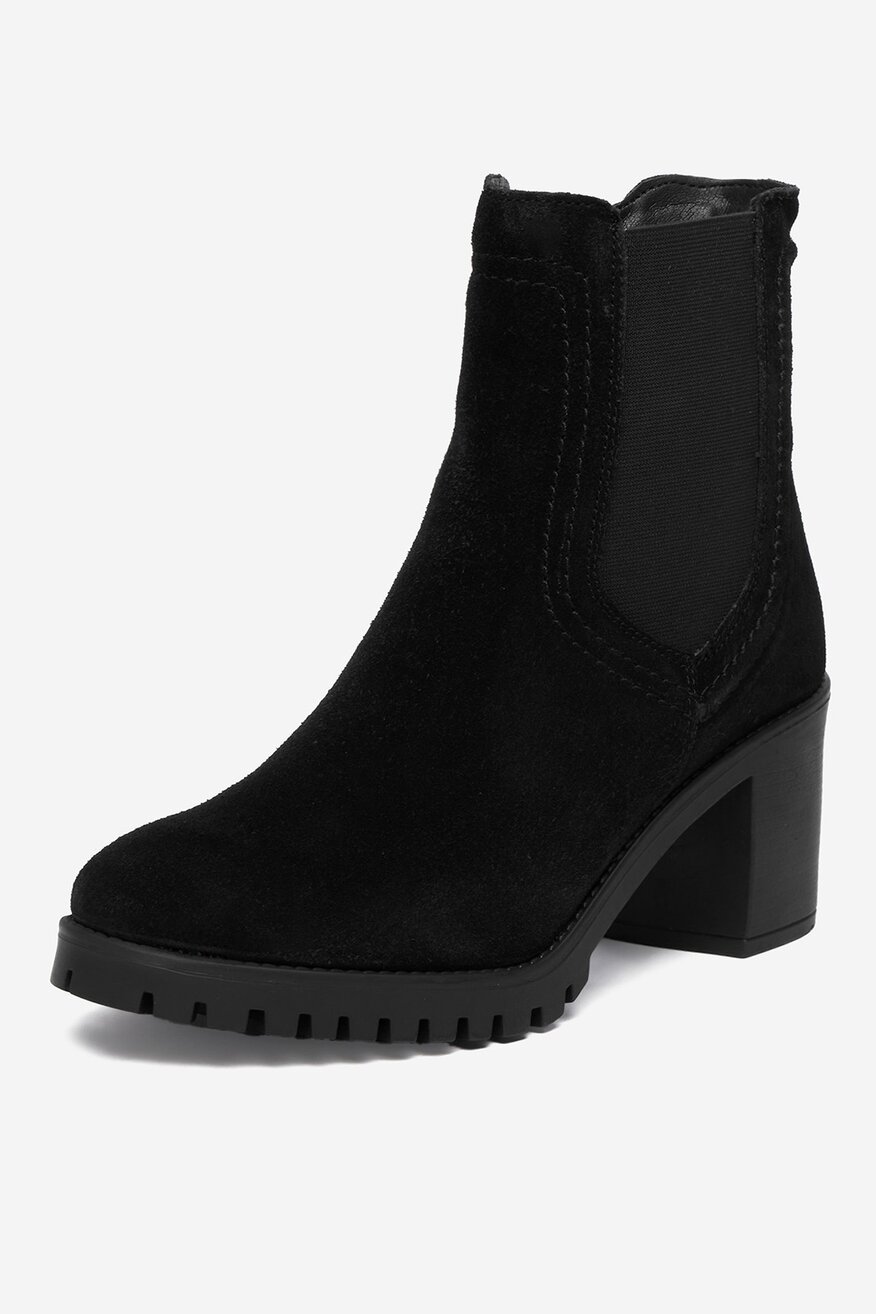 
                Kratke čizme Lasocki CRNA - 5906751362372