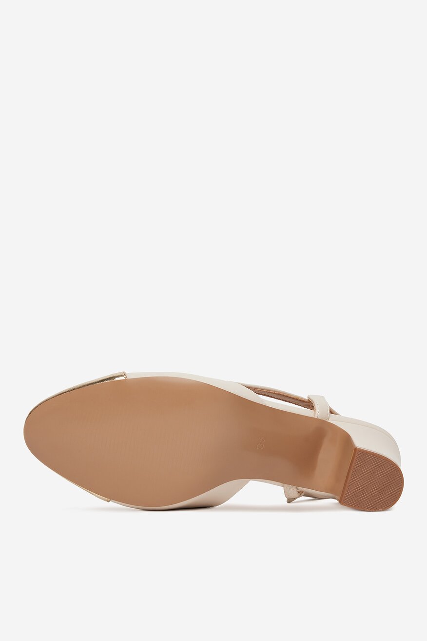 
                Clara Barson - Czółenka - 5906751021811