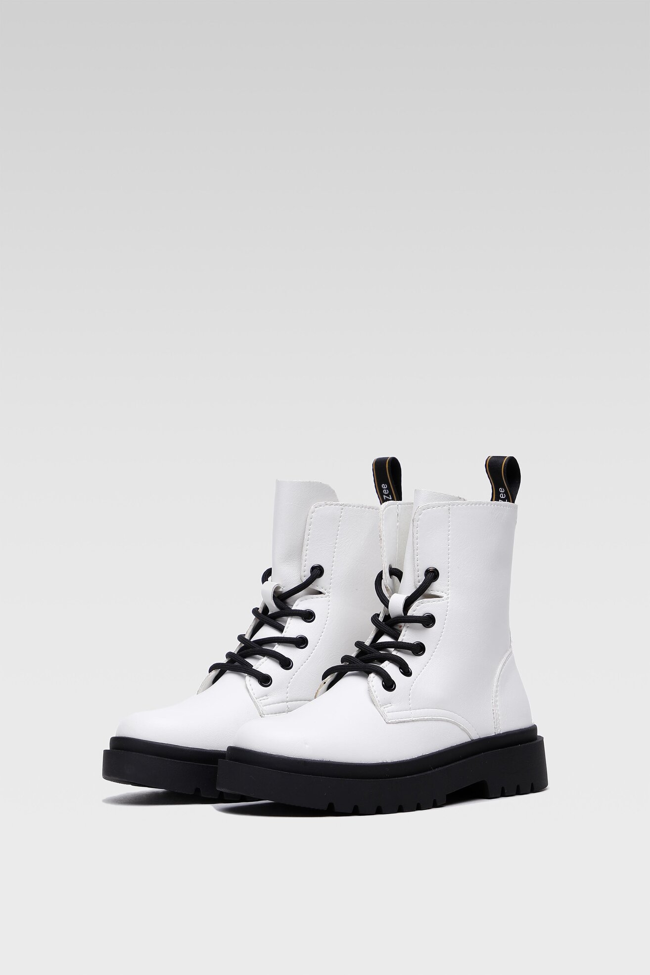 Kozaki DeeZee CS5592-07 Biały