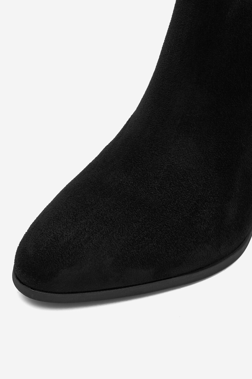 
                Ghete NINE WEST NEGRU - 5906751360842