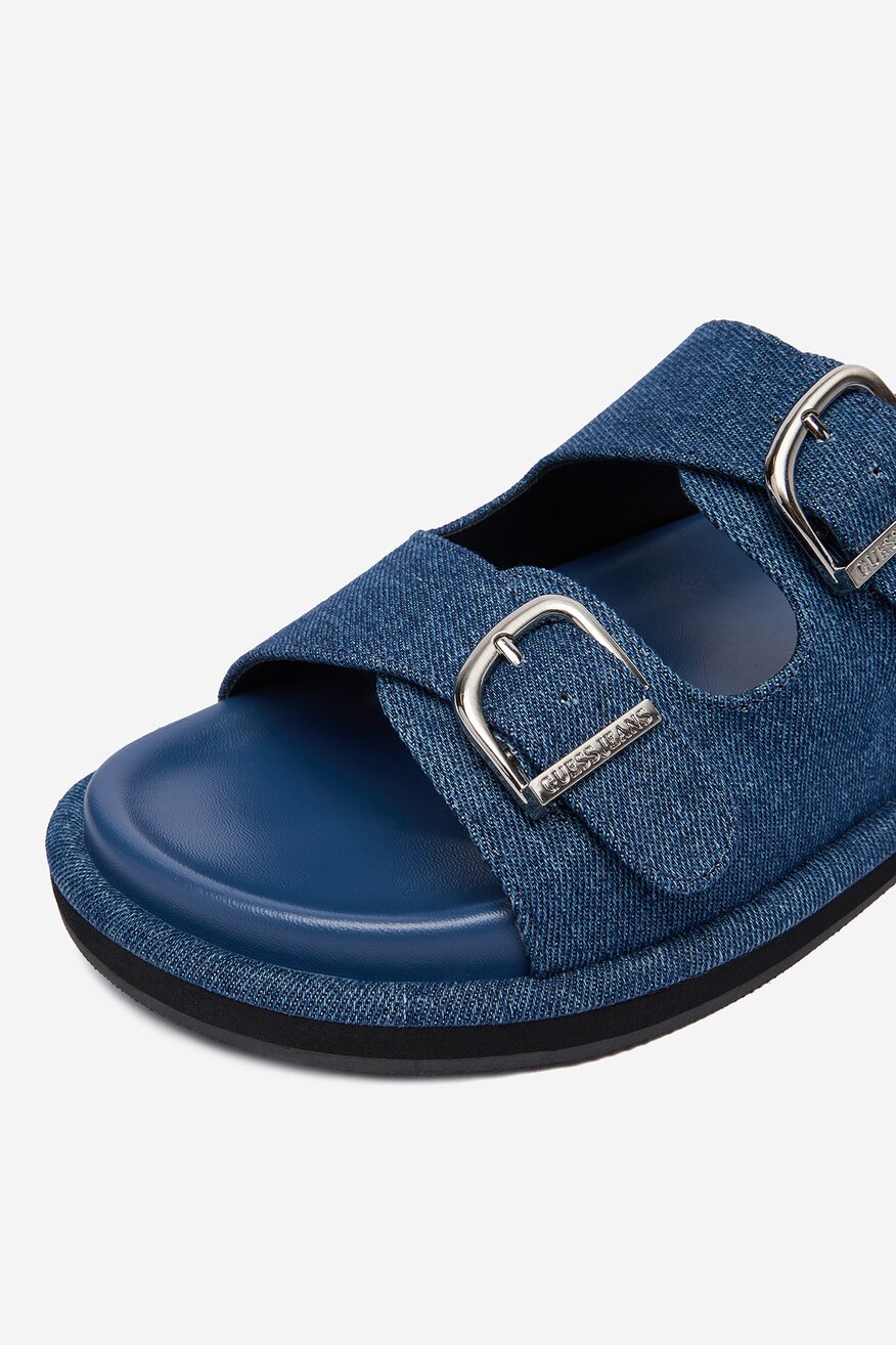 
                Шльопанець GUESS JEANS ДЖИНСОВИЙ - 5907964105589