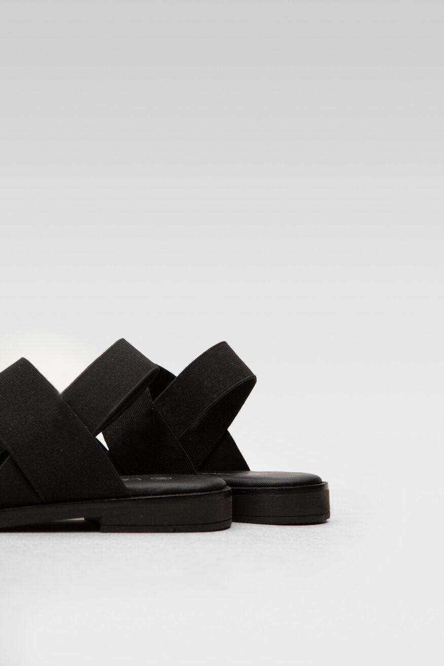 
                Сандалі Lasocki ЧОРНИЙ - 5904248414917