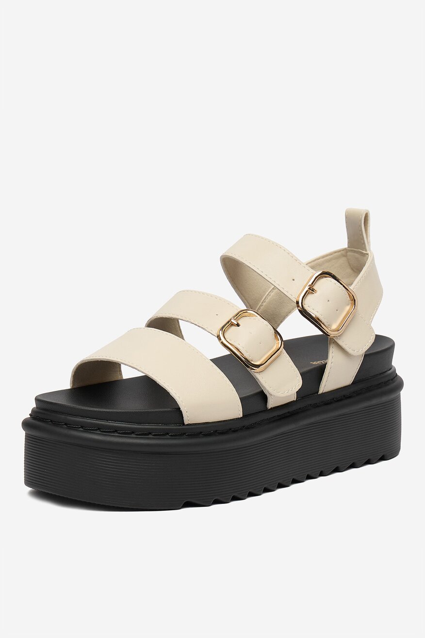 
                DeeZee - Sandały - 5906751857410