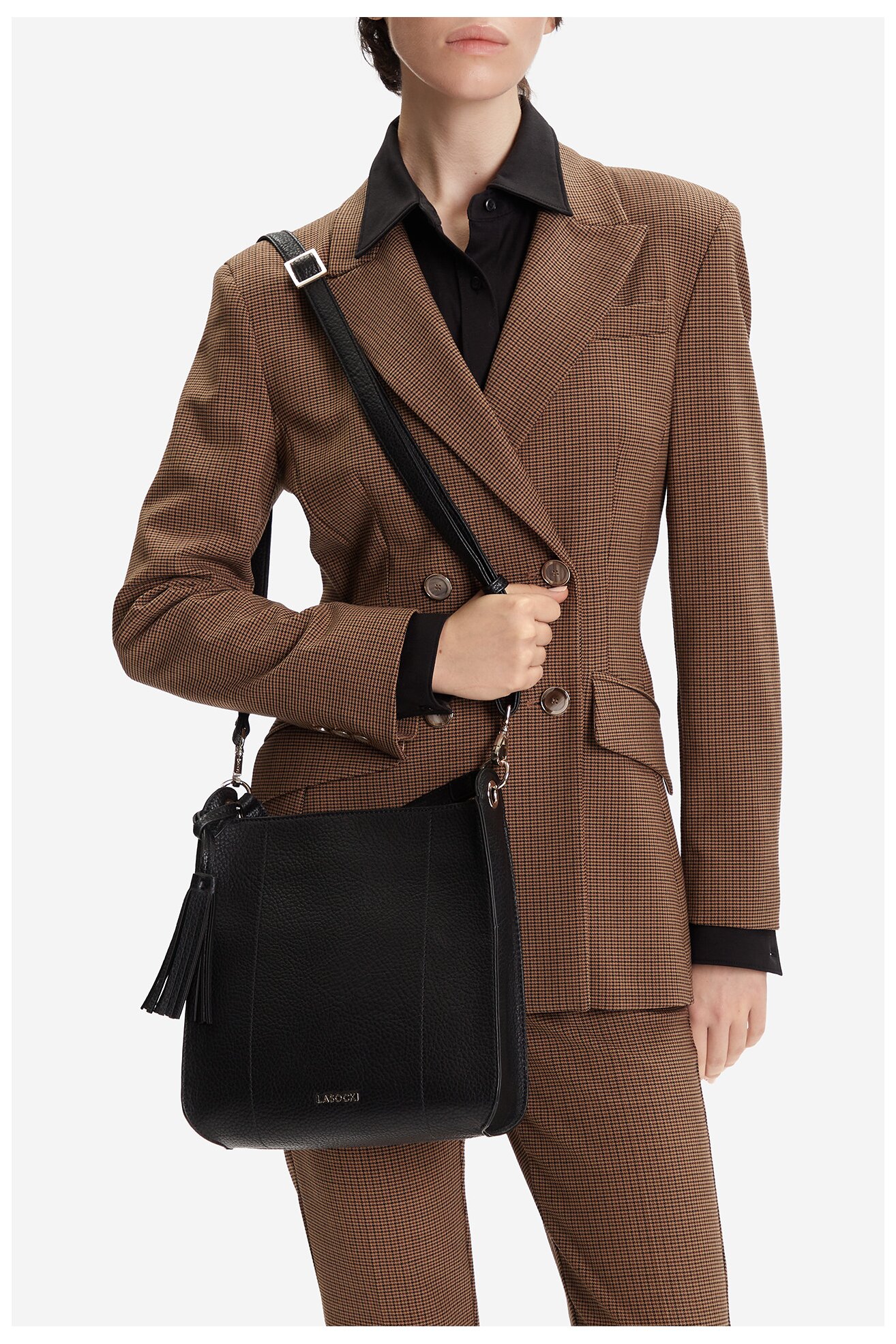 Дамска чанта Lasocki LSK-K-029-06 ЧЕРЕН