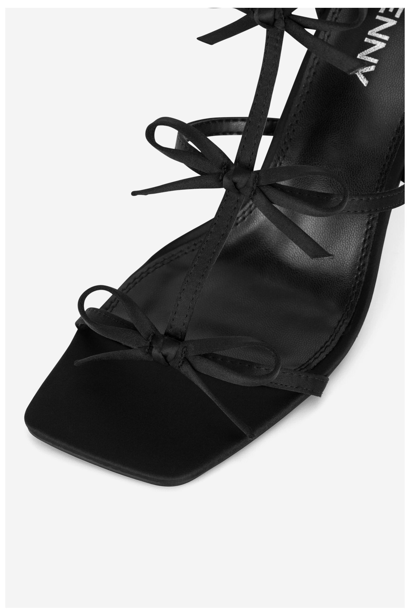 Сандалі Jenny CWBFS32 ЧОРНИЙ