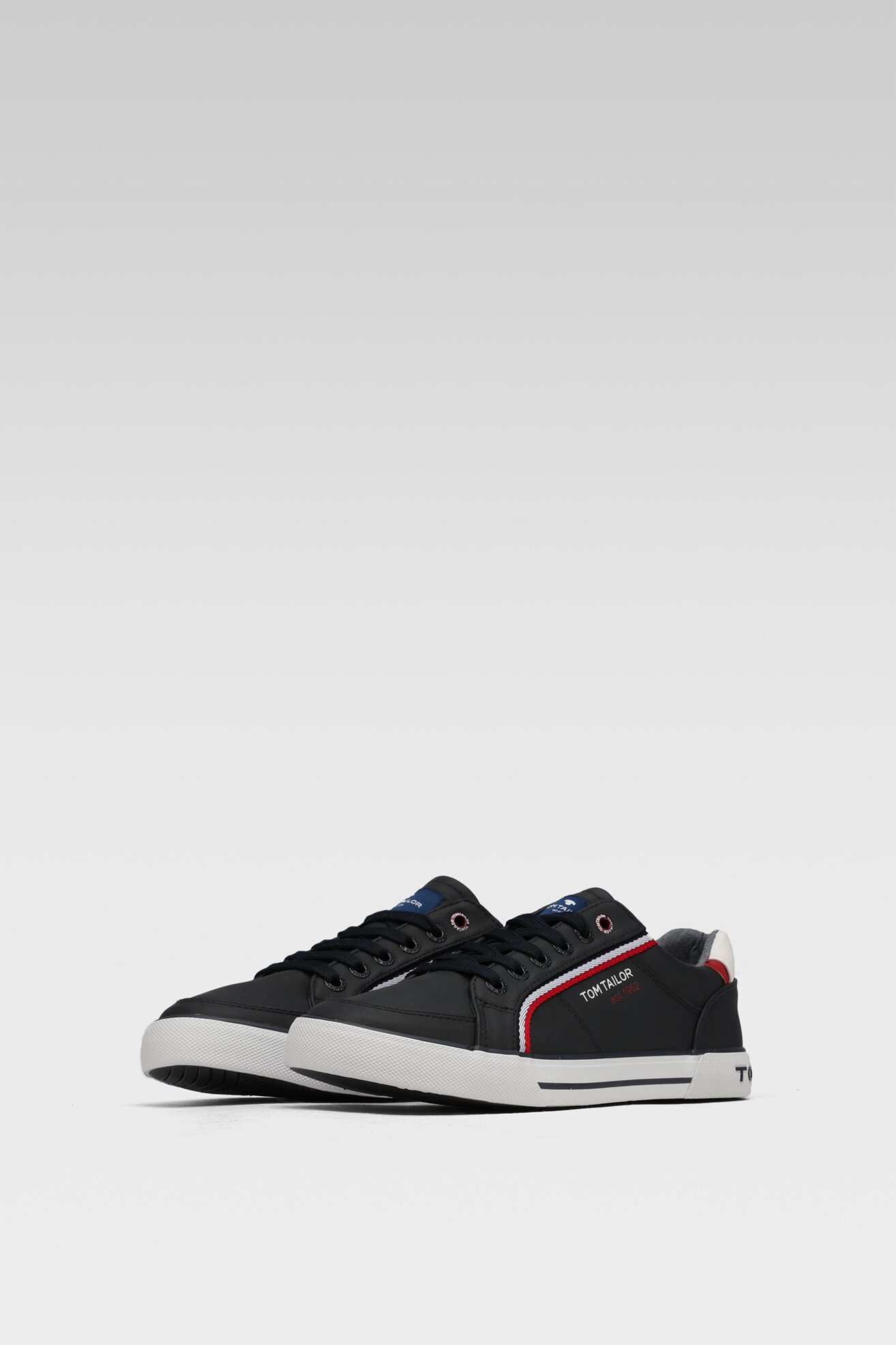 Półbuty Tom Tailor 118080900 Granatowy