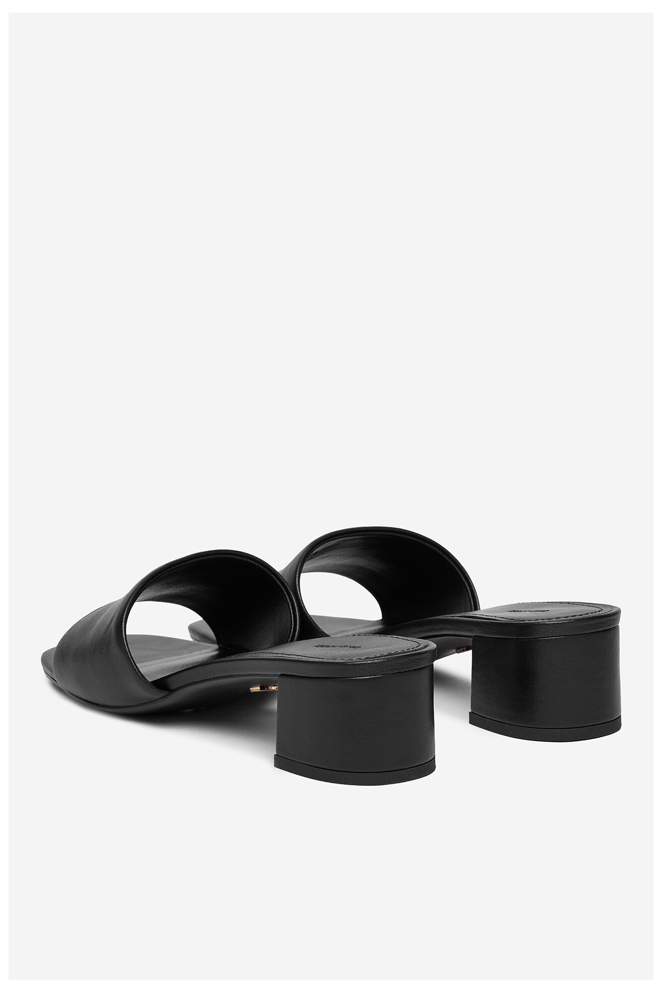 Джапанки Gino Rossi C-V2399L-1-1 ЧЕРЕН