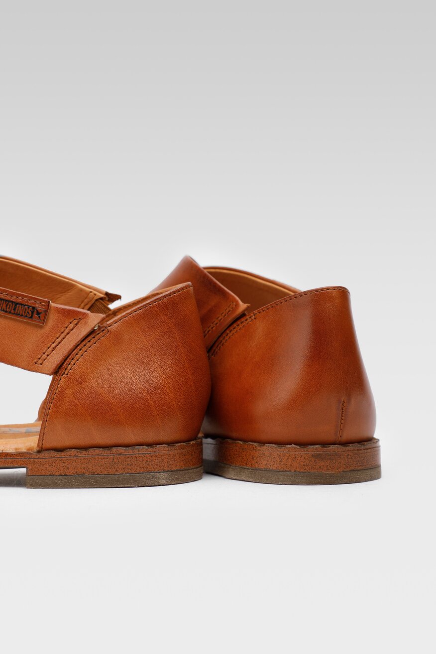 Pikolinos - Skórzane sandały brązowe - 5904248219789