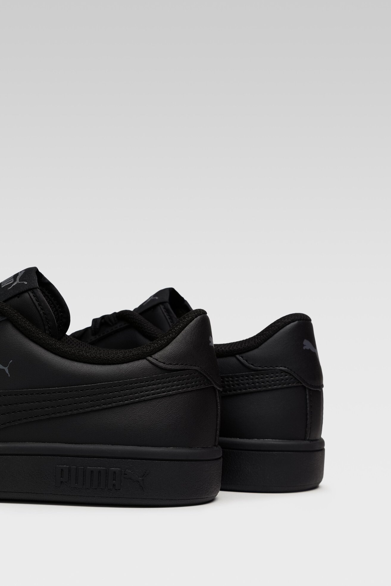 Obuwie sportowe Puma SMASH V2 L 36521506 Czarny