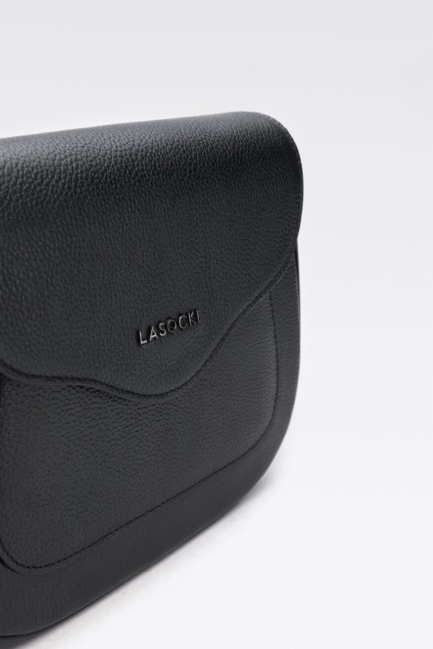 
                Lasocki - Torebka skórzana z aplikacją - 5903698159805