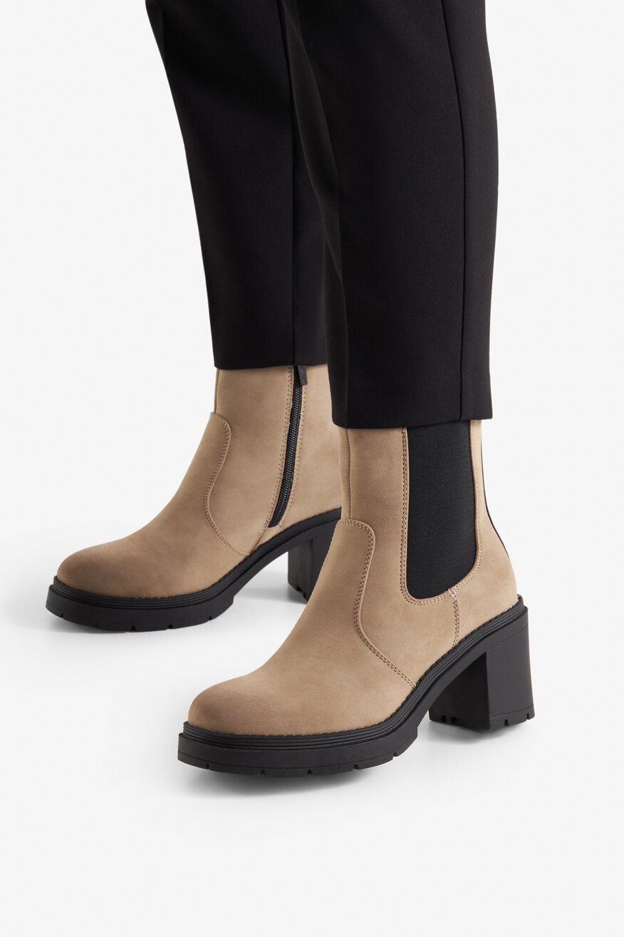 
                Kratke čizme Jenny Fairy BEŽ - 5905588845584