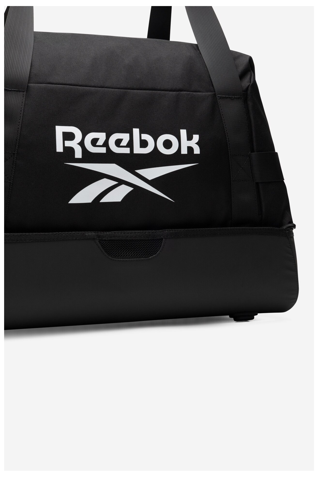 Чанта за пътуване Reebok RBK-010-CCC-05 ЧЕРЕН