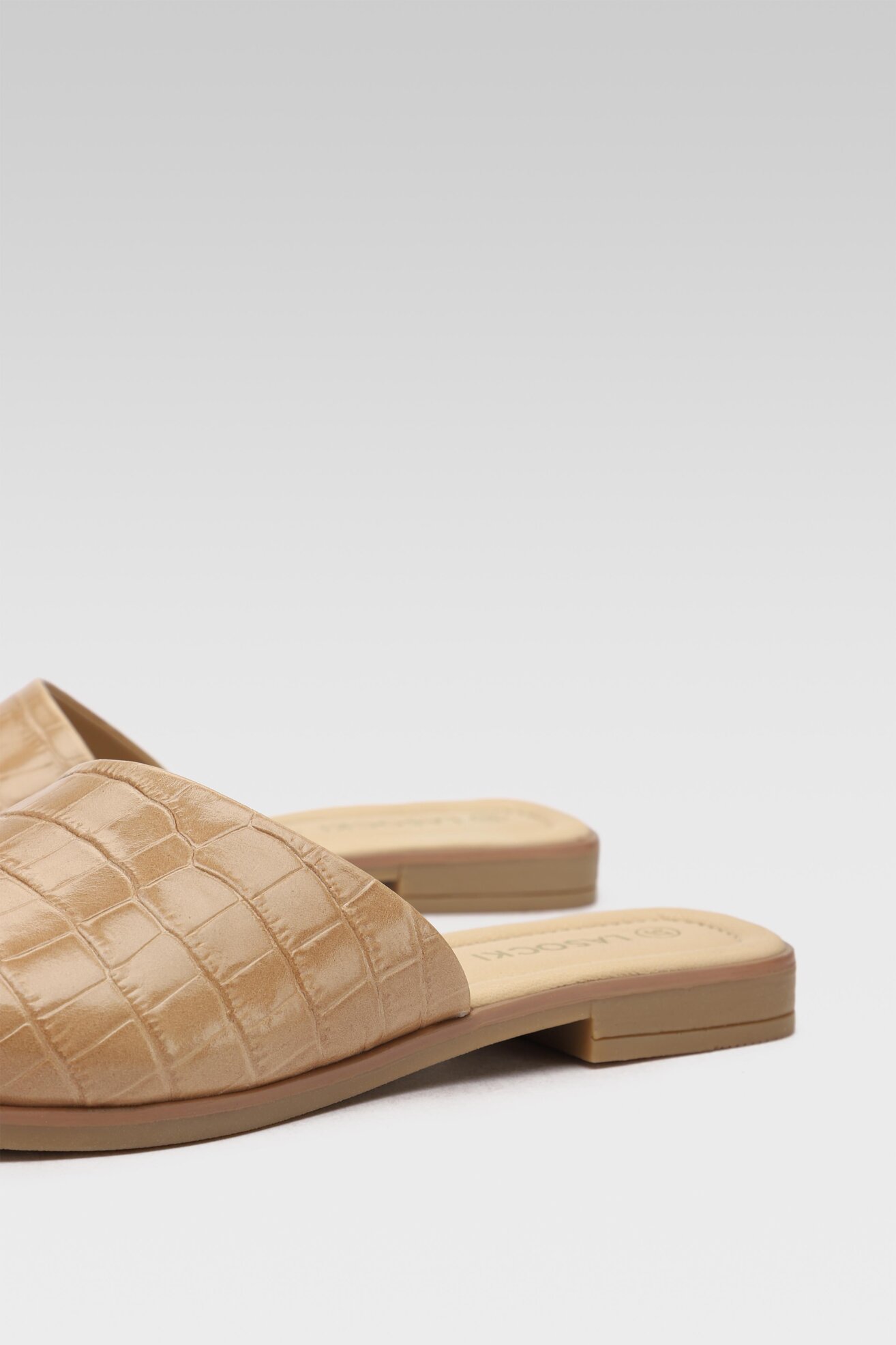 Klapki Lasocki WI16-MENA-01 Beżowy