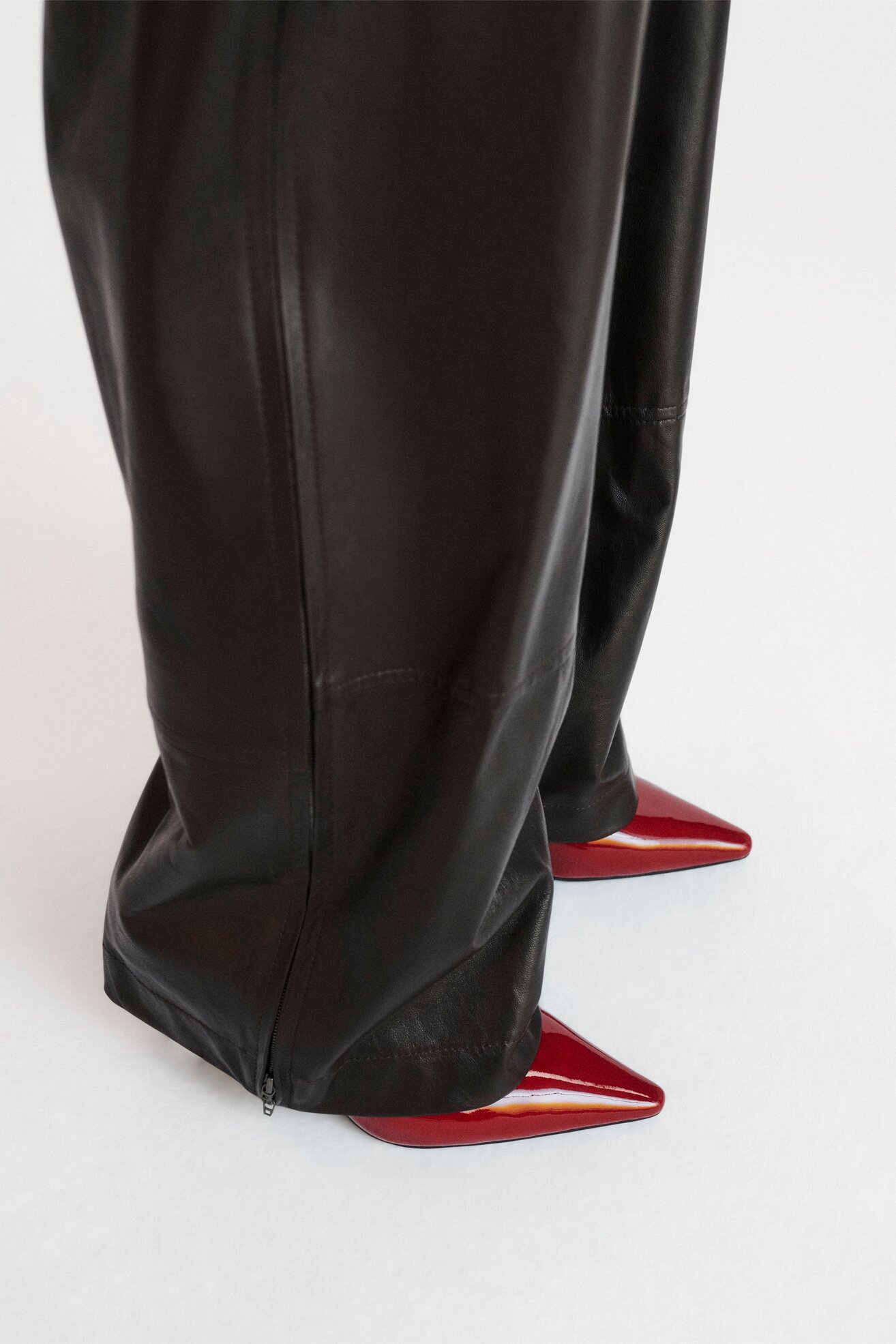 Czółenka Gino Rossi NEL-SLT623-61 Czerwony