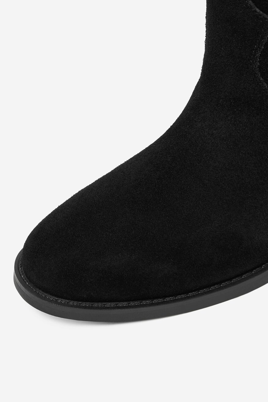 
                Bokacsizma Badura FEKETE - 5906751402313