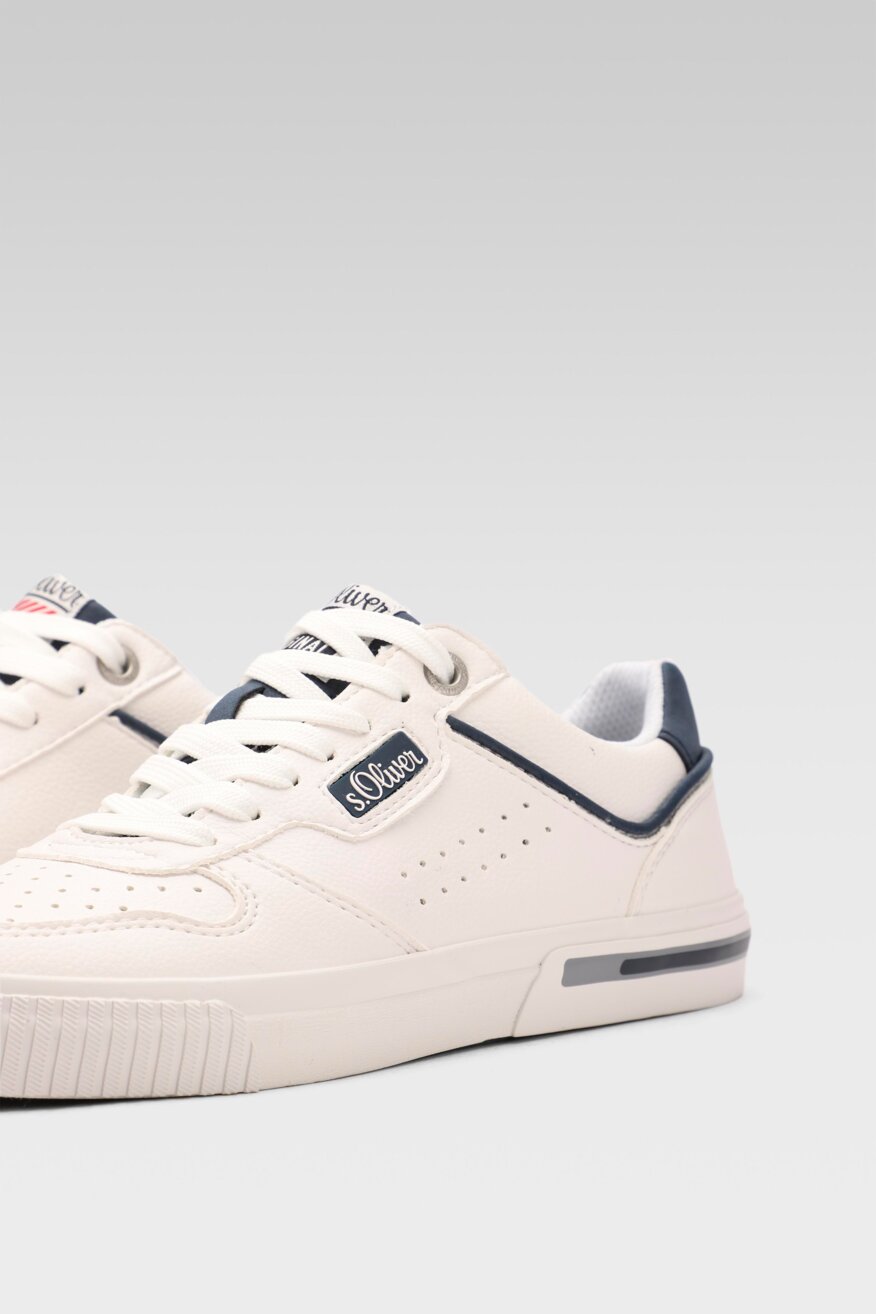 
                S.Oliver RED LABEL - Półbuty pastelowe białe - 5903698353593