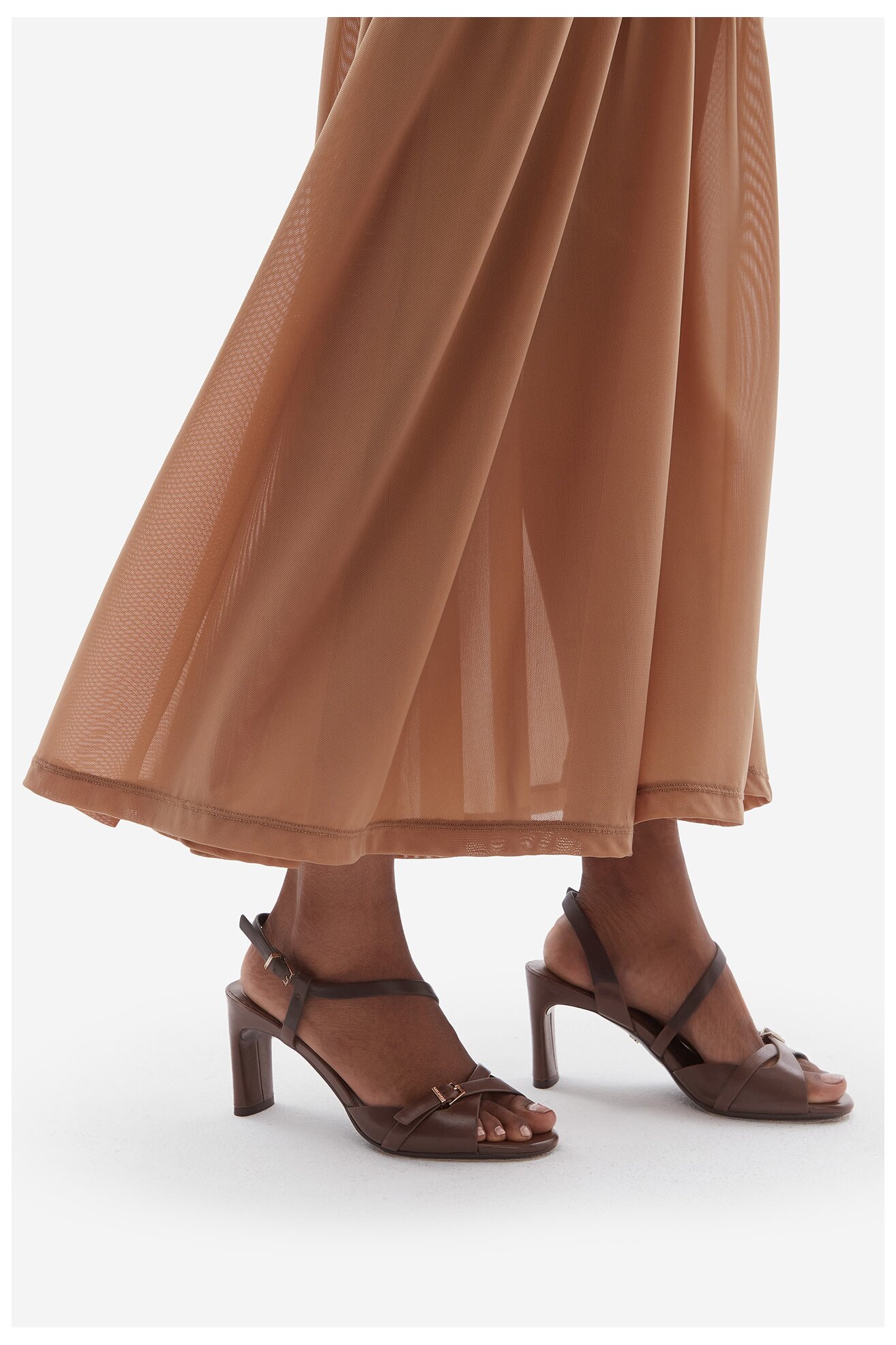 Sandały Gino Rossi EO-GL15-986-1 Brązowy ciemny