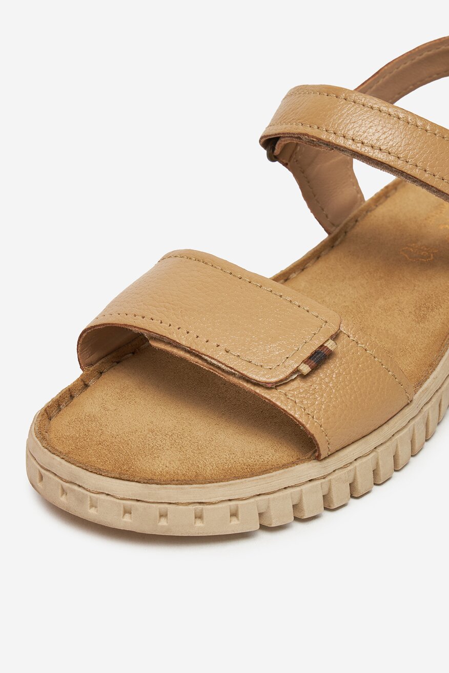 
                Сандалі Go Soft БЕЖЕВИЙ - 5904862326580