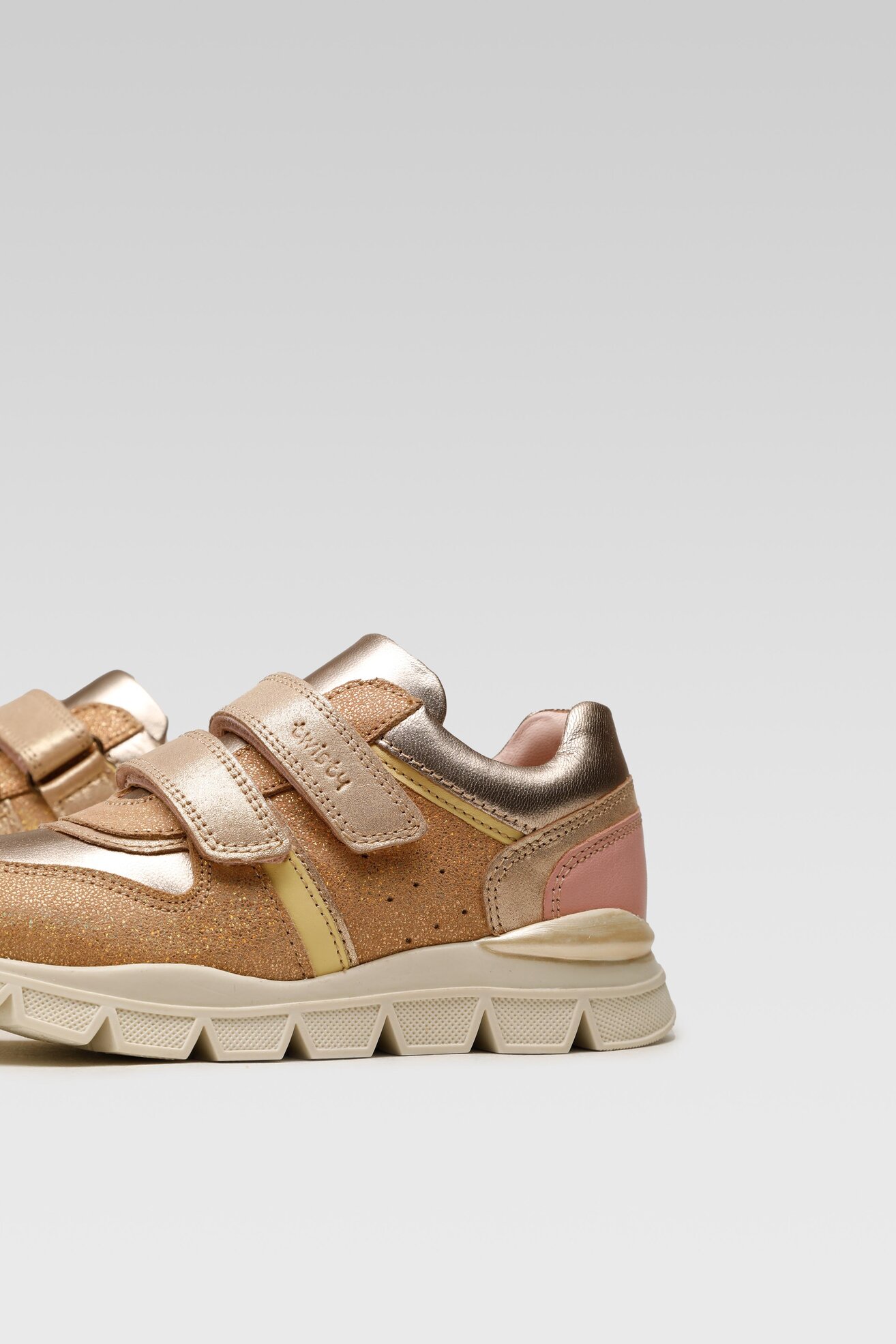 Sneakers Twisty CI12-VICKS-01 Złoty