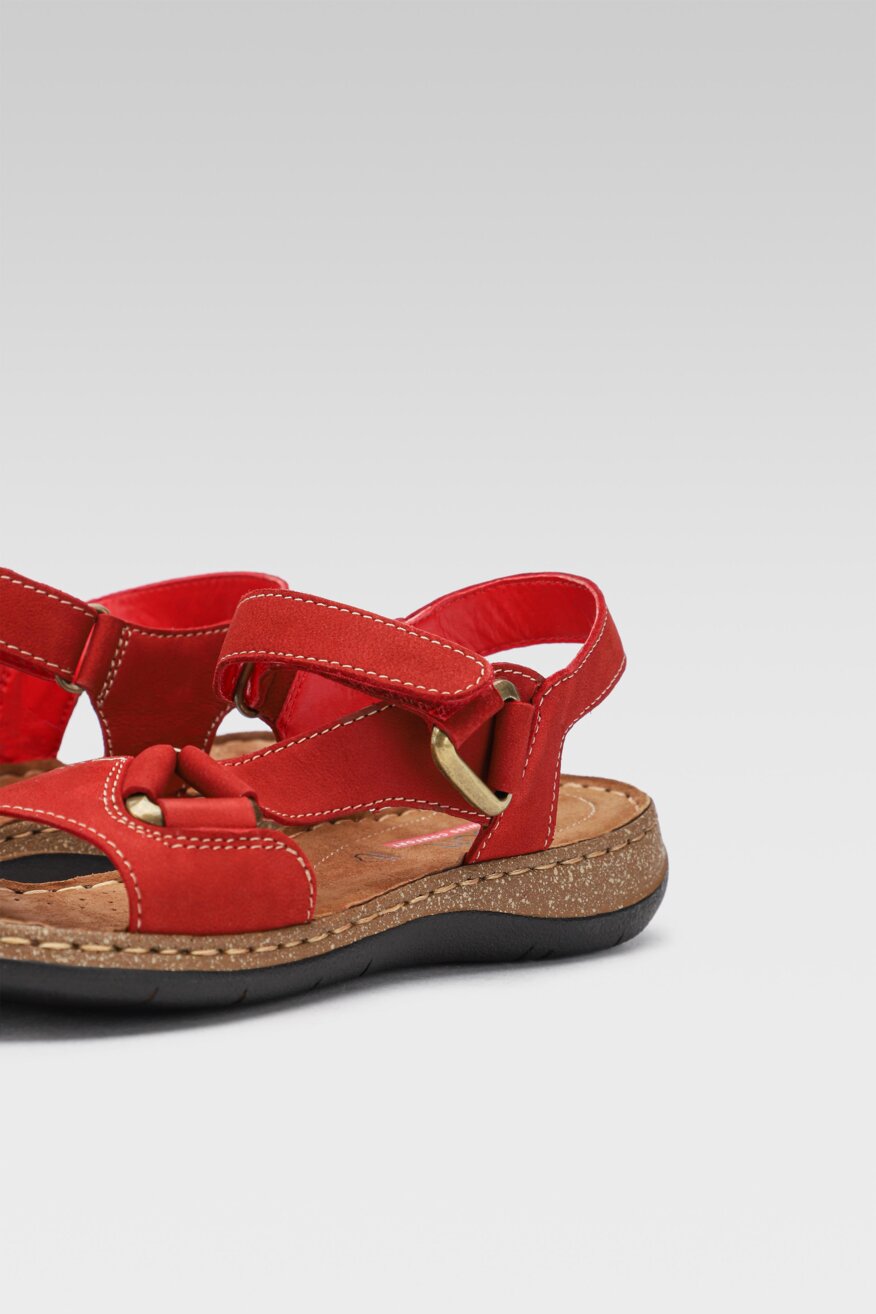 
                Go Soft - Skórzane sandały czerwone - 5903698559711