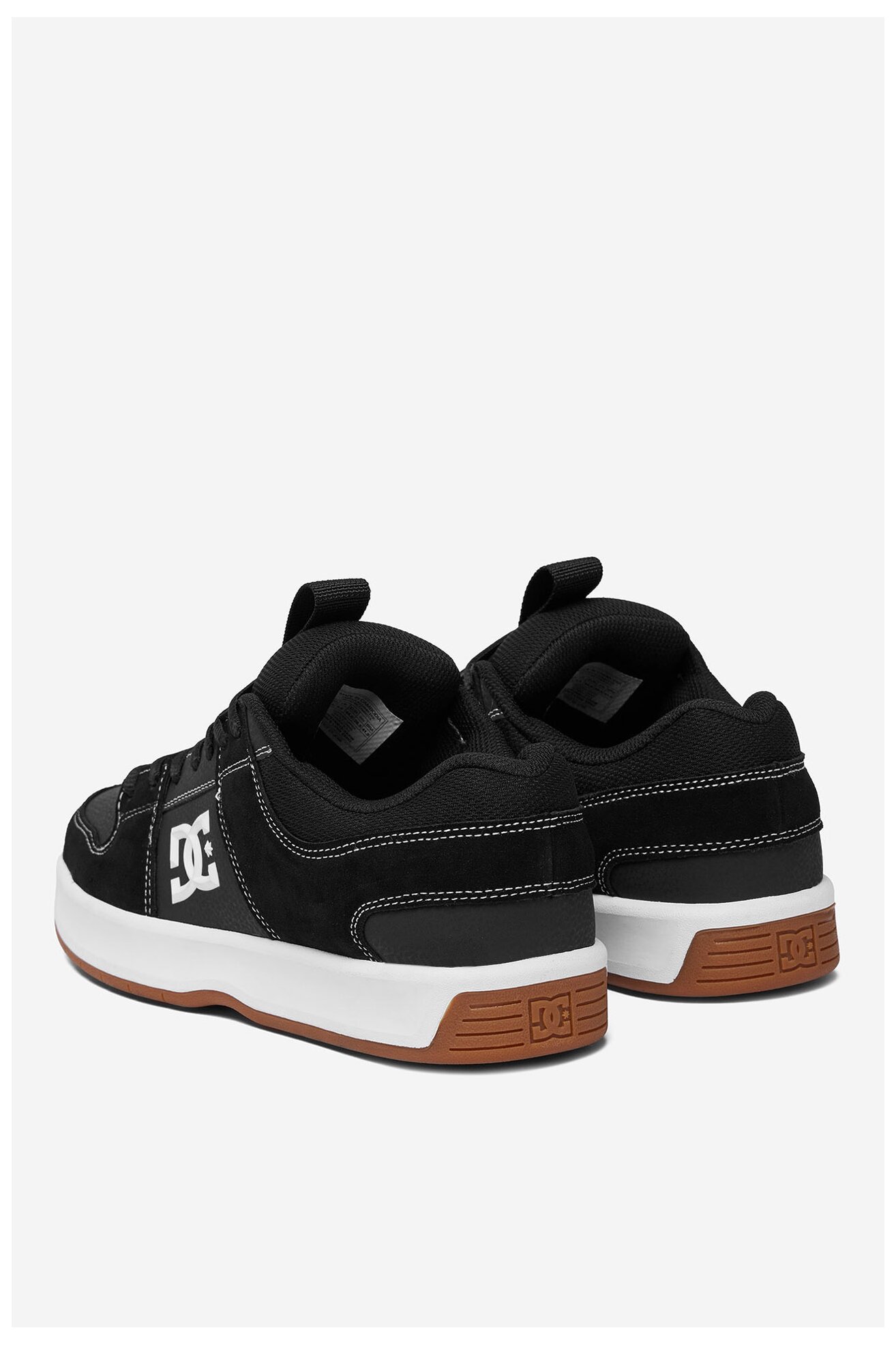 Кросівки спортивні DC Shoes EO-LYNX ZERO ADYS100615-XKKW ЧОРНИЙ
