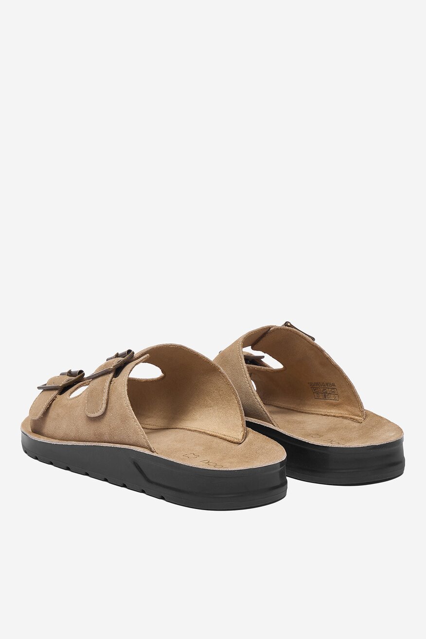 
                Lasocki - Klapki skórzane - 5907964102083