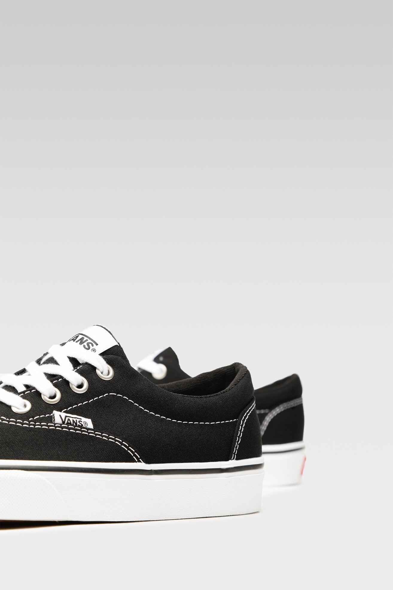 Trampki Vans DOHENY VN0A3MVZ1871 Czarny
