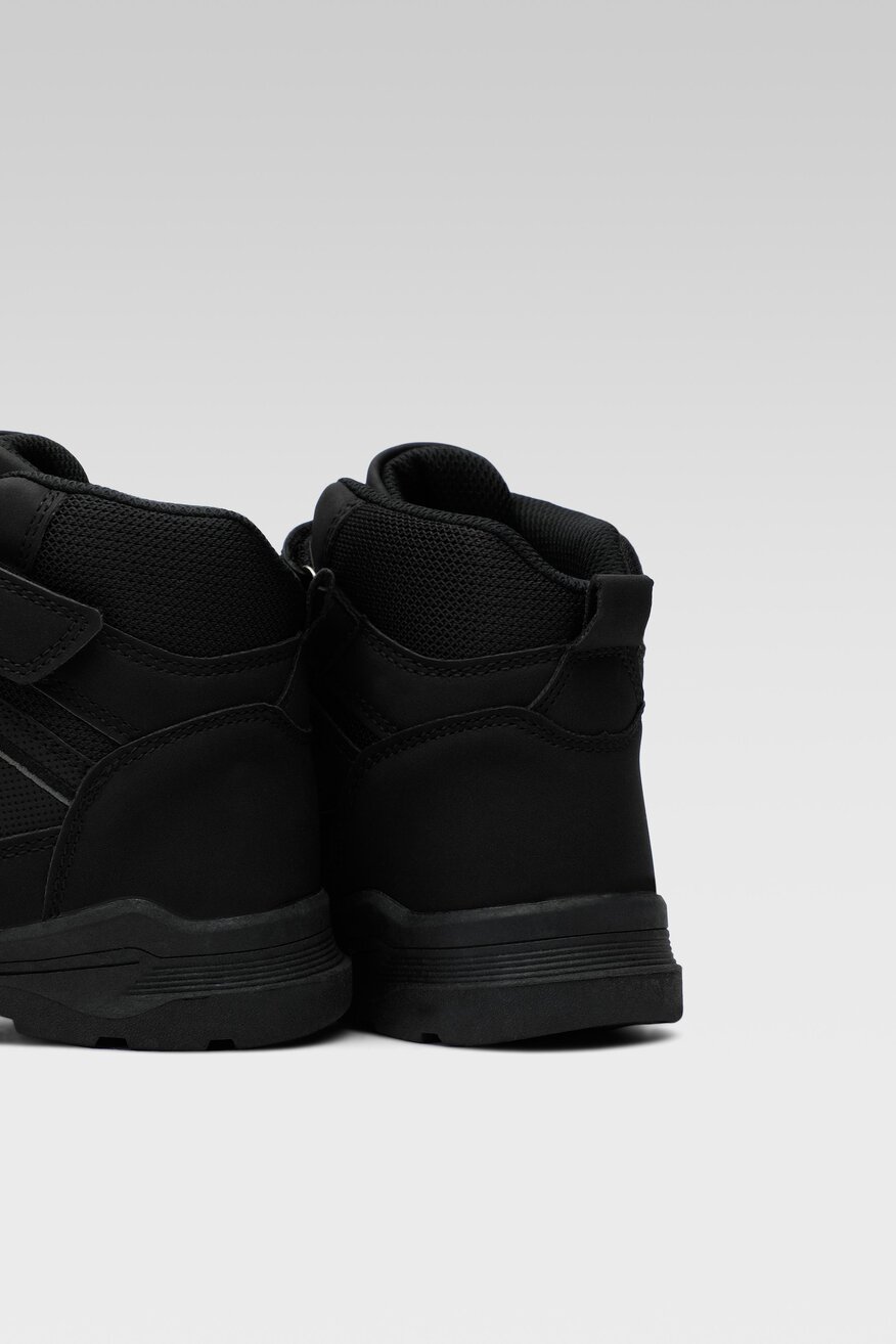 Csizma SPRANDI EARTH GEAR FEKETE - 5904862111735