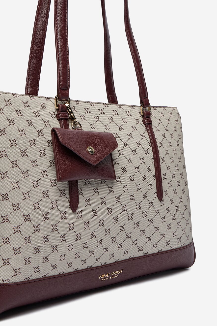 
                Дамска чанта NINE WEST БОРДО - 5906751436240