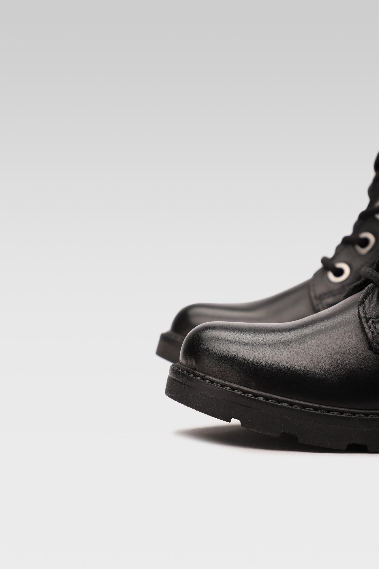 Чобіт Lasocki Young CI12-DEMETRA-12 ЧОРНИЙ