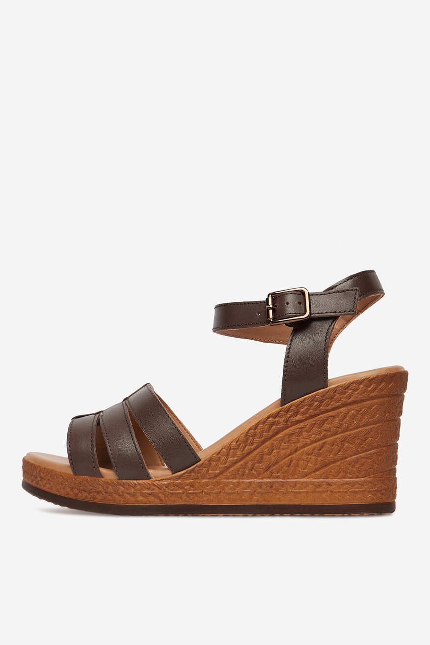 
                Сандалі Lasocki КОРИЧНЕВИЙ - 5906751746912