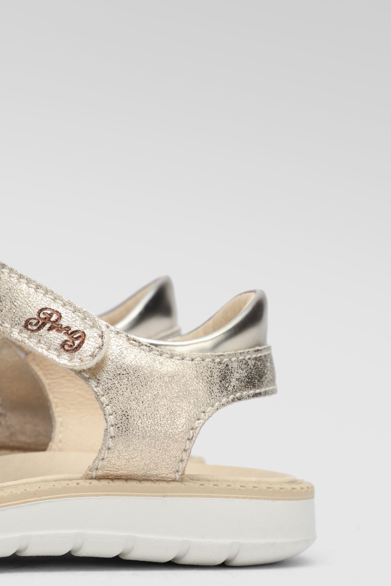 Sandały Primigi 7392355 Złoty