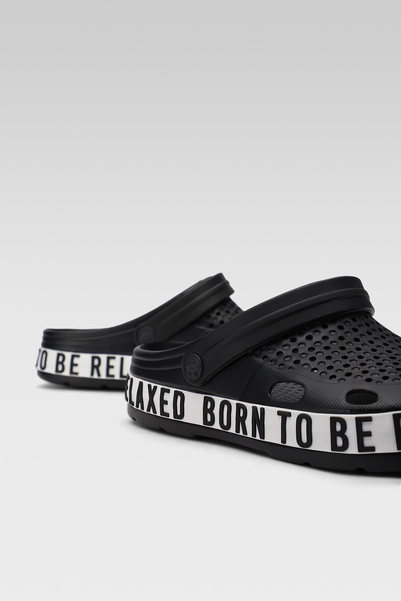 Klapki basenowe Coqui 6403-408-2232 Czarny