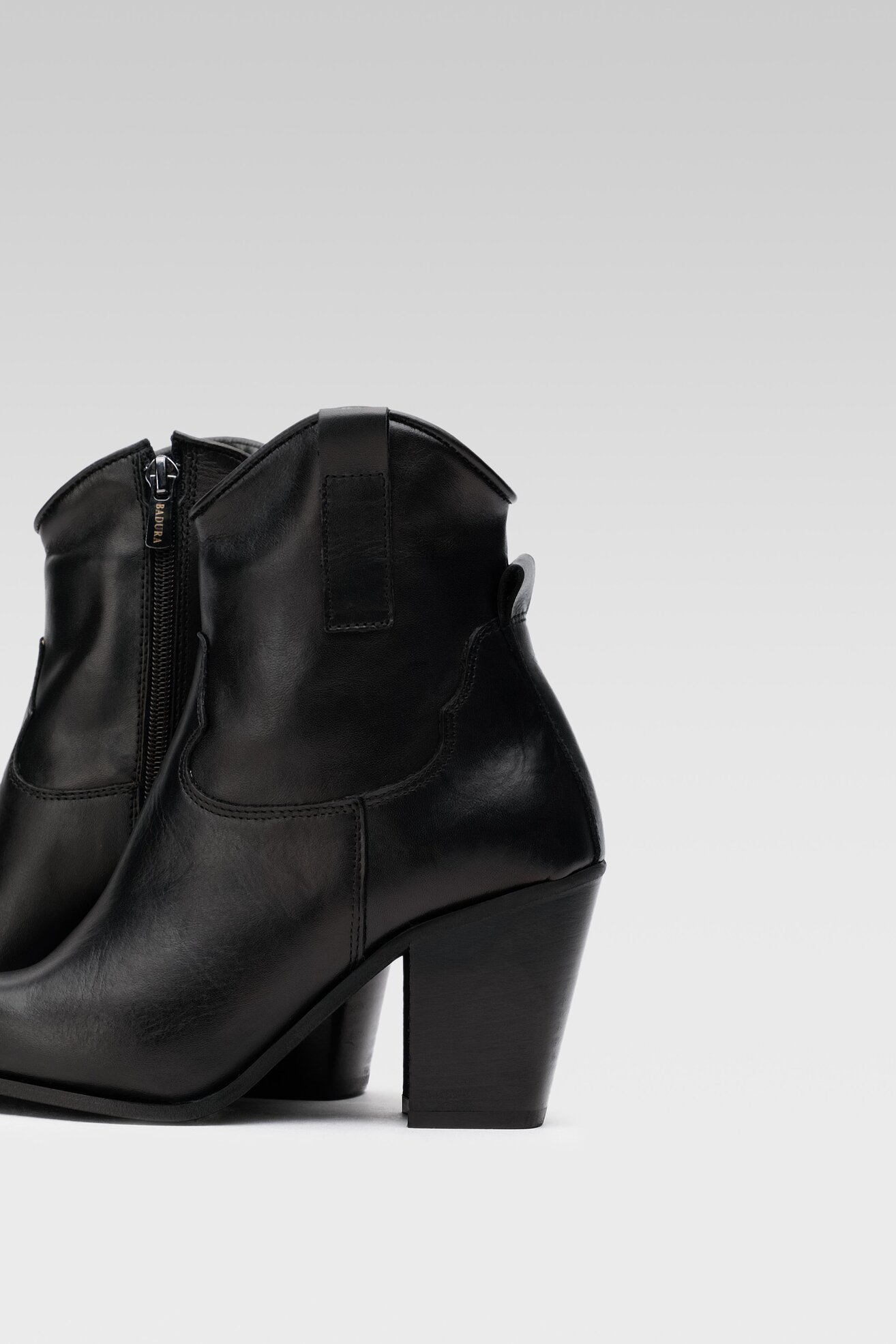 Botki Badura E22-23270NAP Czarny